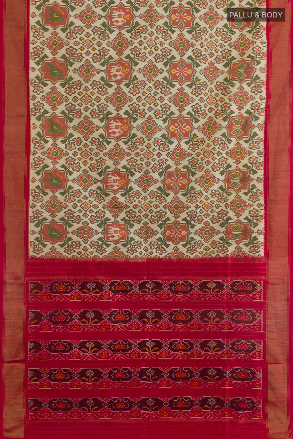 Flat view of Off White Pochampally Silk Saree with Ikat design on the body and Zari Border. 
