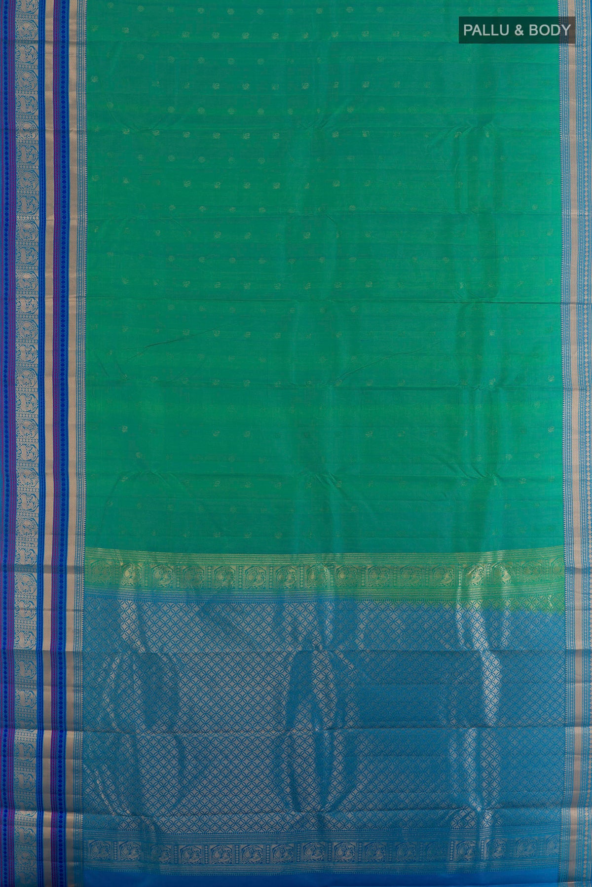 Flat view of Pure Silk Green Kanchipuram Saree with Zari Butta on the body and Zari Border. 