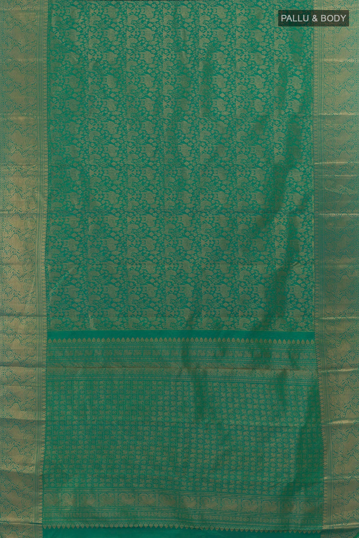 Flat view of Pure Silk Green Kanchipuram Saree with Zari Brocade on the body and Zari Border. 
