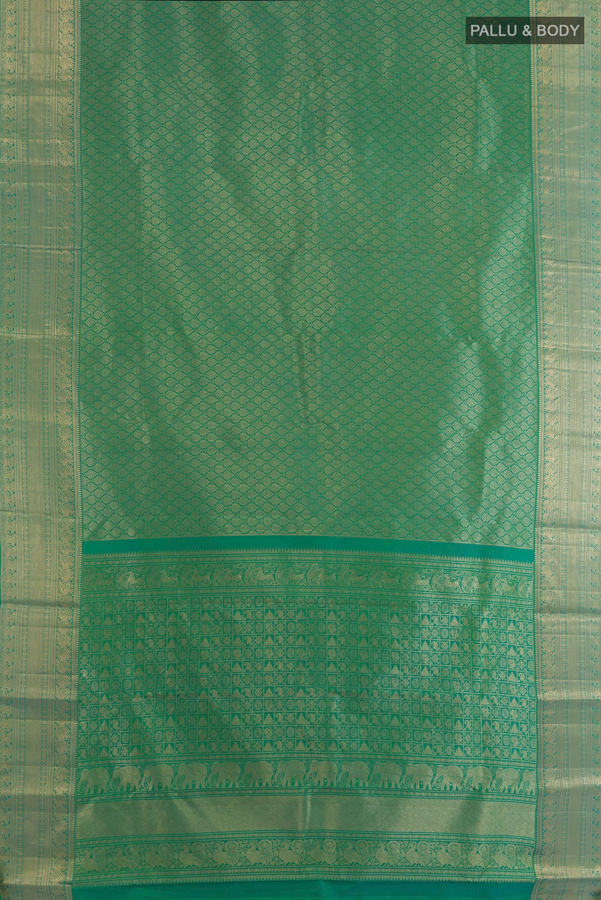 Flat view of Pure Silk Green Kanchipuram Saree with Zari Brocade on the body and Zari Border. 