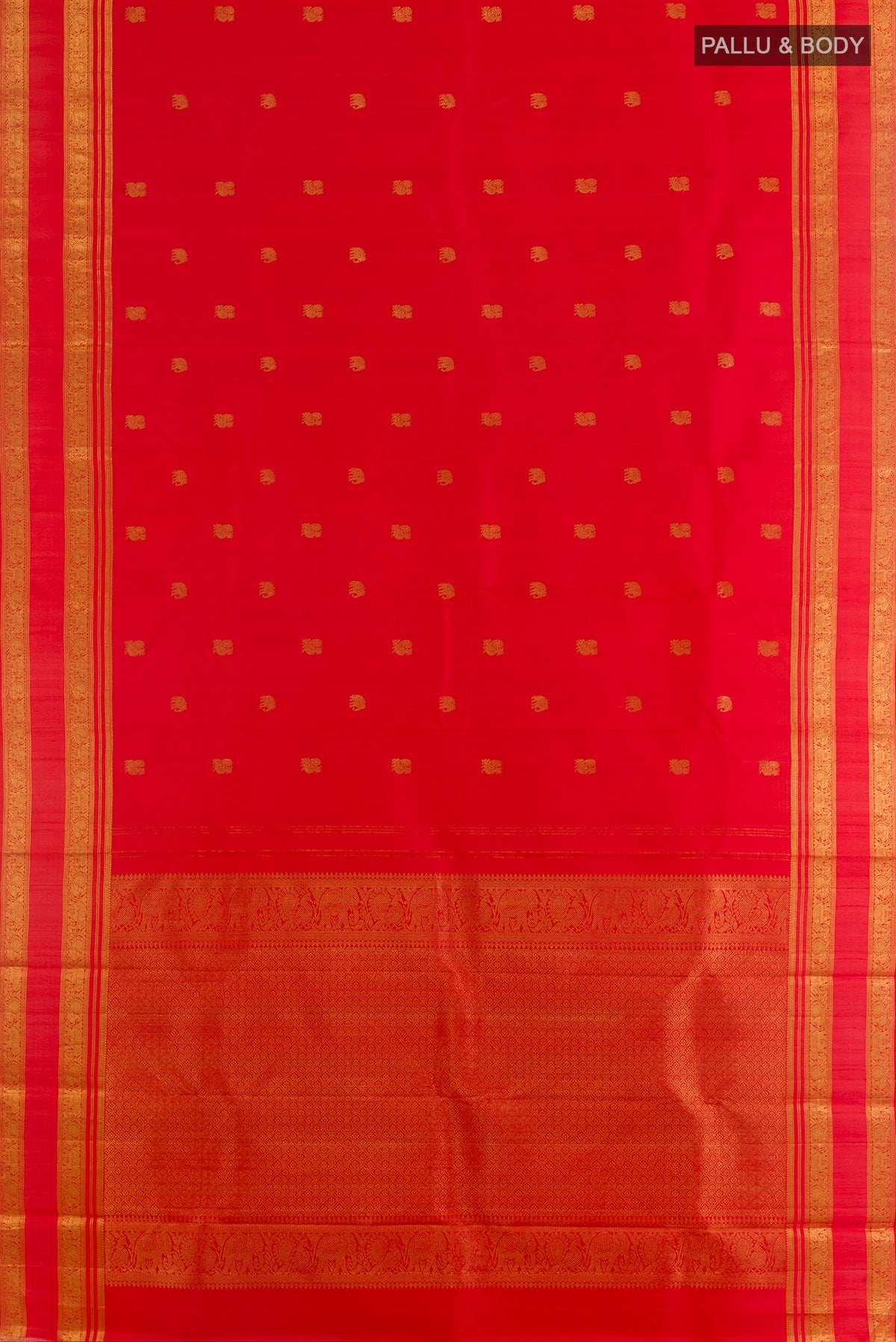 Flat view of Pure Silk Red Kanchipuram Saree with Zari Butta on the body and Zari Border. 