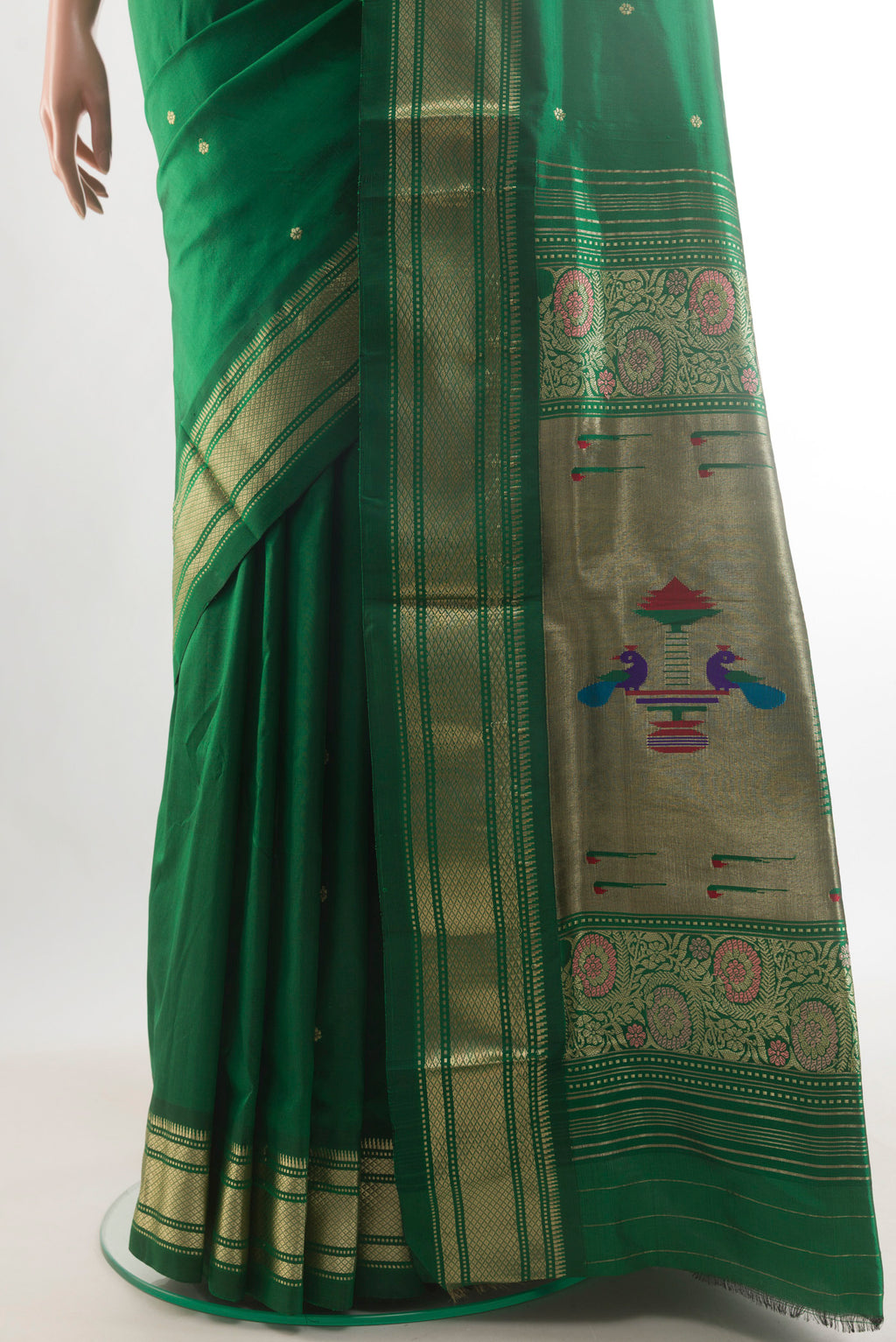 Pleats and pallu of Pure Silk Green Paithani Saree with Zari Butta on the body and Zari Border. 