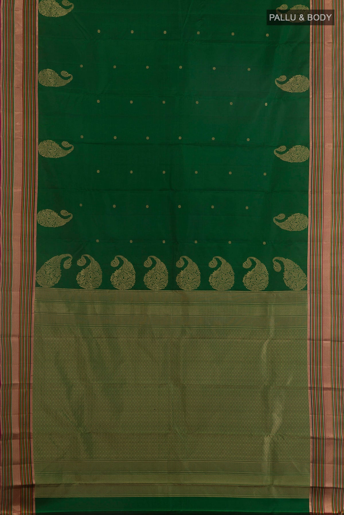 Flat view of Pure Silk Green Kanchipuram Saree with Zari Butta on the body and Zari Border. 