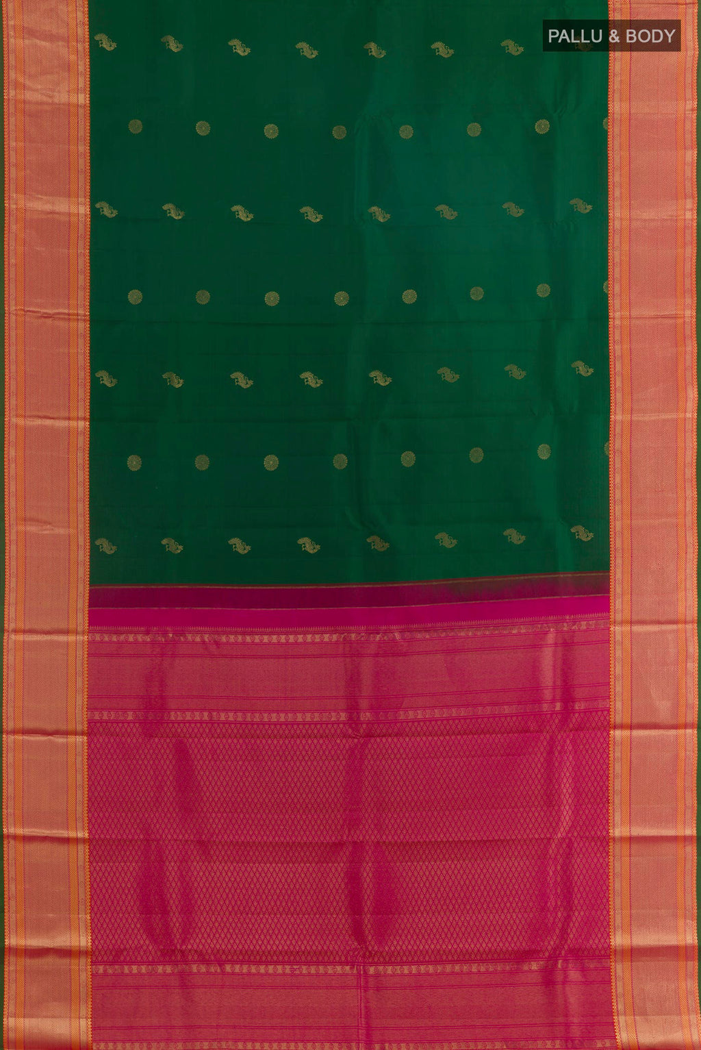 Flat view of Pure Silk Green Kanchipuram Saree with Zari Butta on the body and Zari Border. 