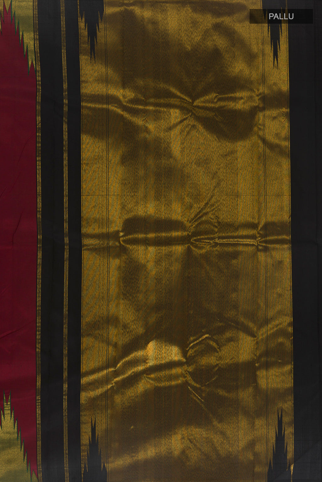 Close up image of the pallu of Pure Silk Maroon Kanjivaram Saree with Plain Body and Temple Border. 