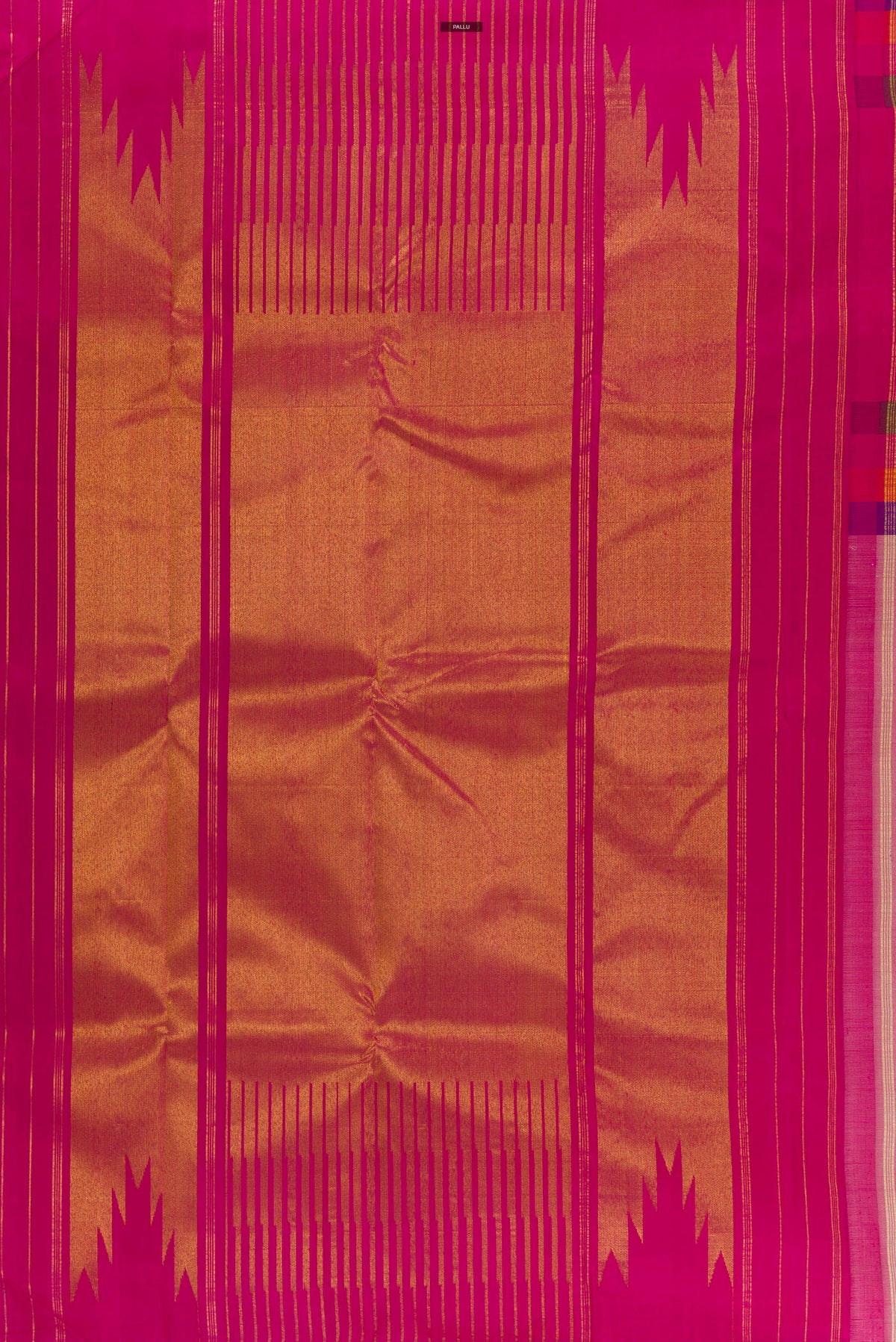 Close up image of the pallu of Pure Silk Off White Kanchipuram Saree with Checked design on the body and Skirt Border. 