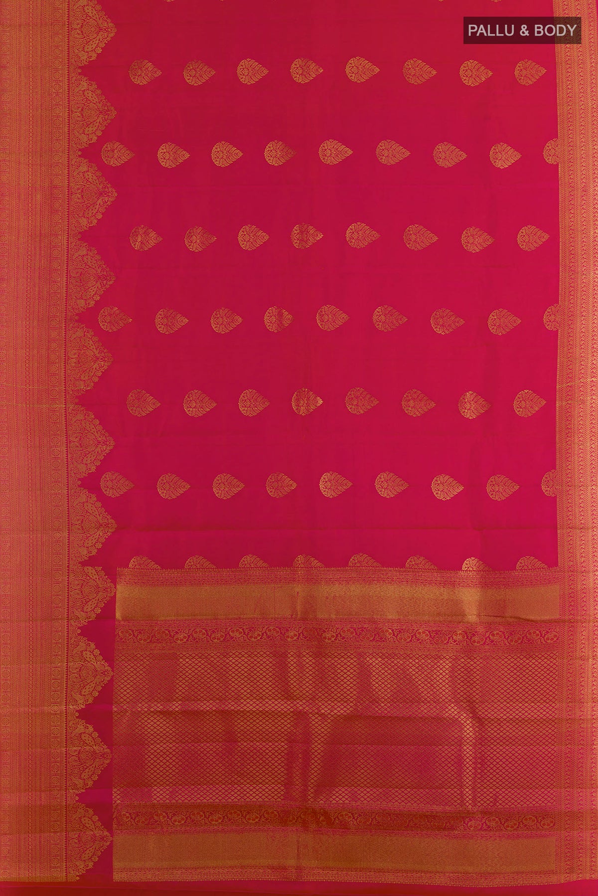 Flat view of Pure Silk Pink Kanchipuram Saree with Zari Butta on the body and Zari Border. 