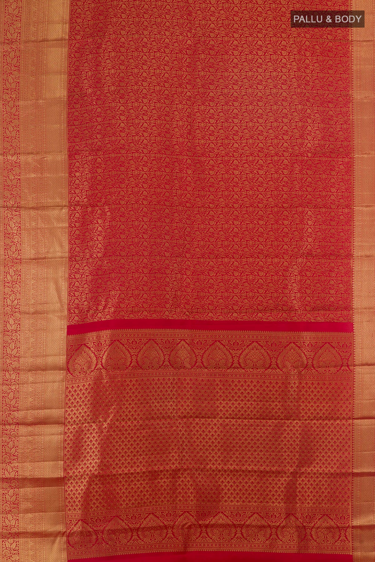Flat view of Pure Silk Red Kanchipuram Saree with Zari Brocade on the body and Zari Border. 