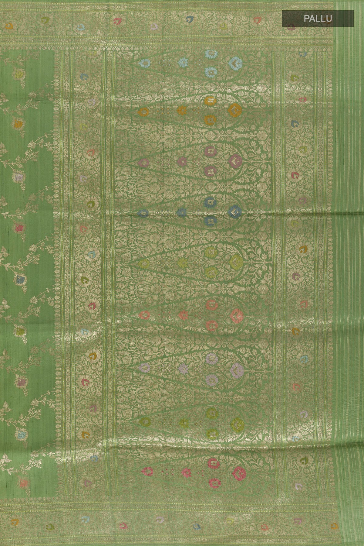 Close up image of the pallu of Pure Silk Green Banarasi Tussar Saree with Zari Brocade on the body and Zari Border. 