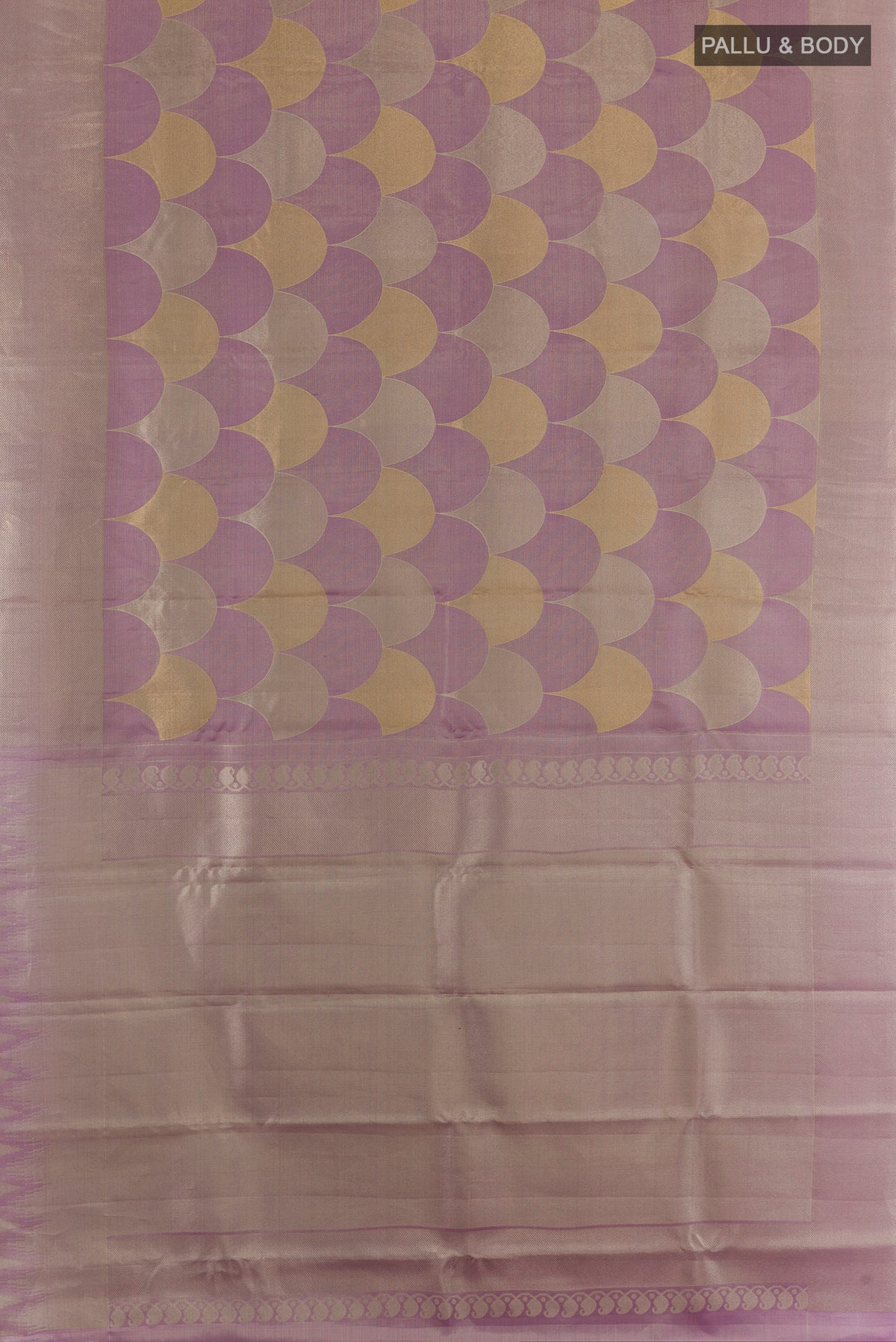 Flat view of Pure Silk Lavender Kanchipuram Saree with Zari Brocade on the body and Zari Border. 