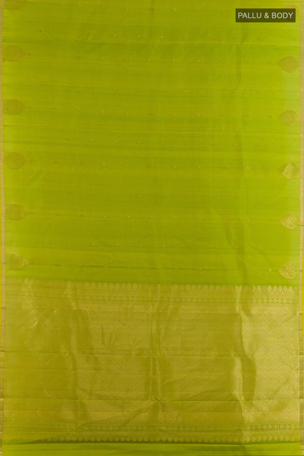 Flat view of Pure Silk Green Kanchipuram Saree with Zari Butta on the body and Zari Border. 