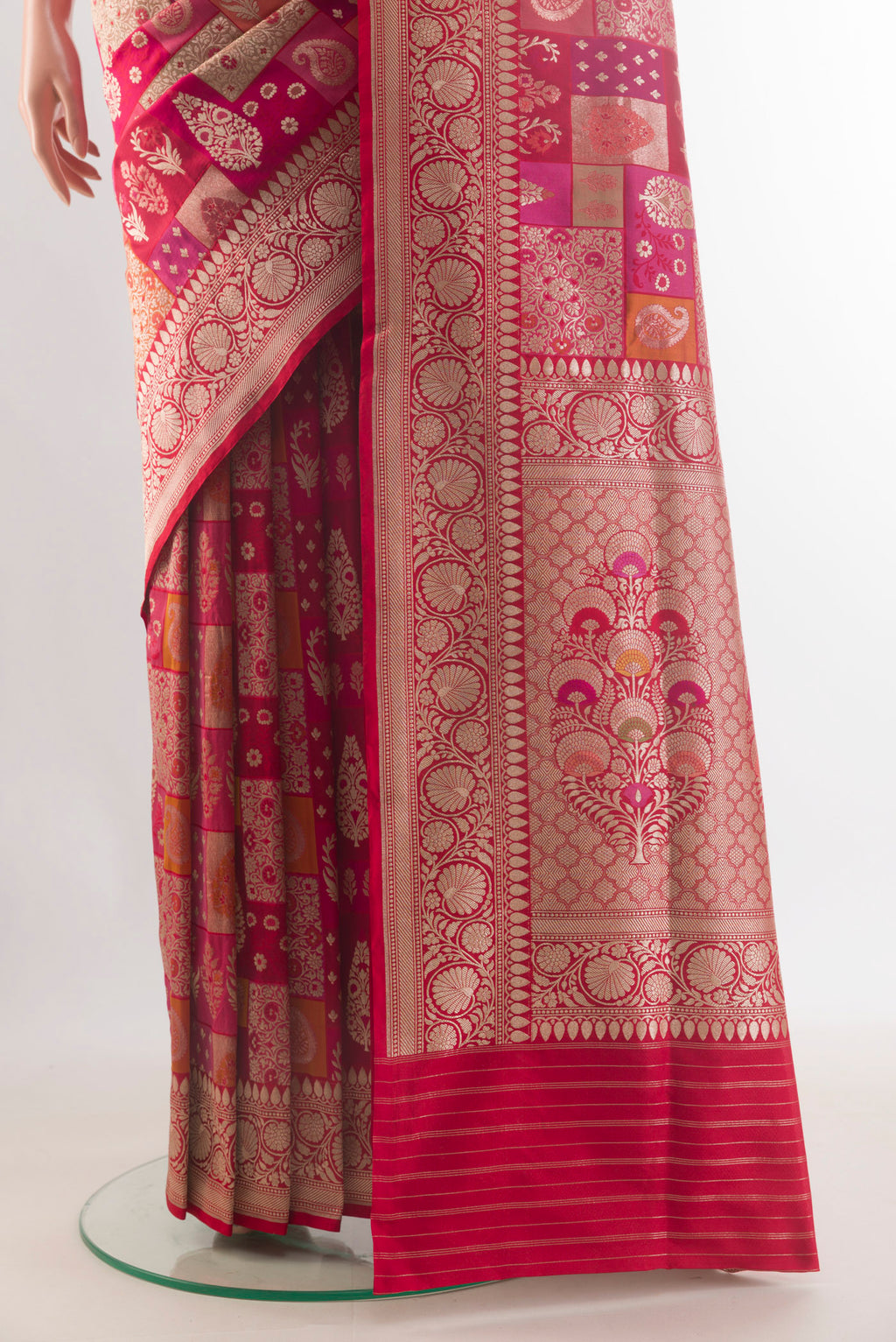 Pleats and pallu of Pure Silk Multi Color Banarasi Saree with Zari Brocade on the body and Zari Border. 