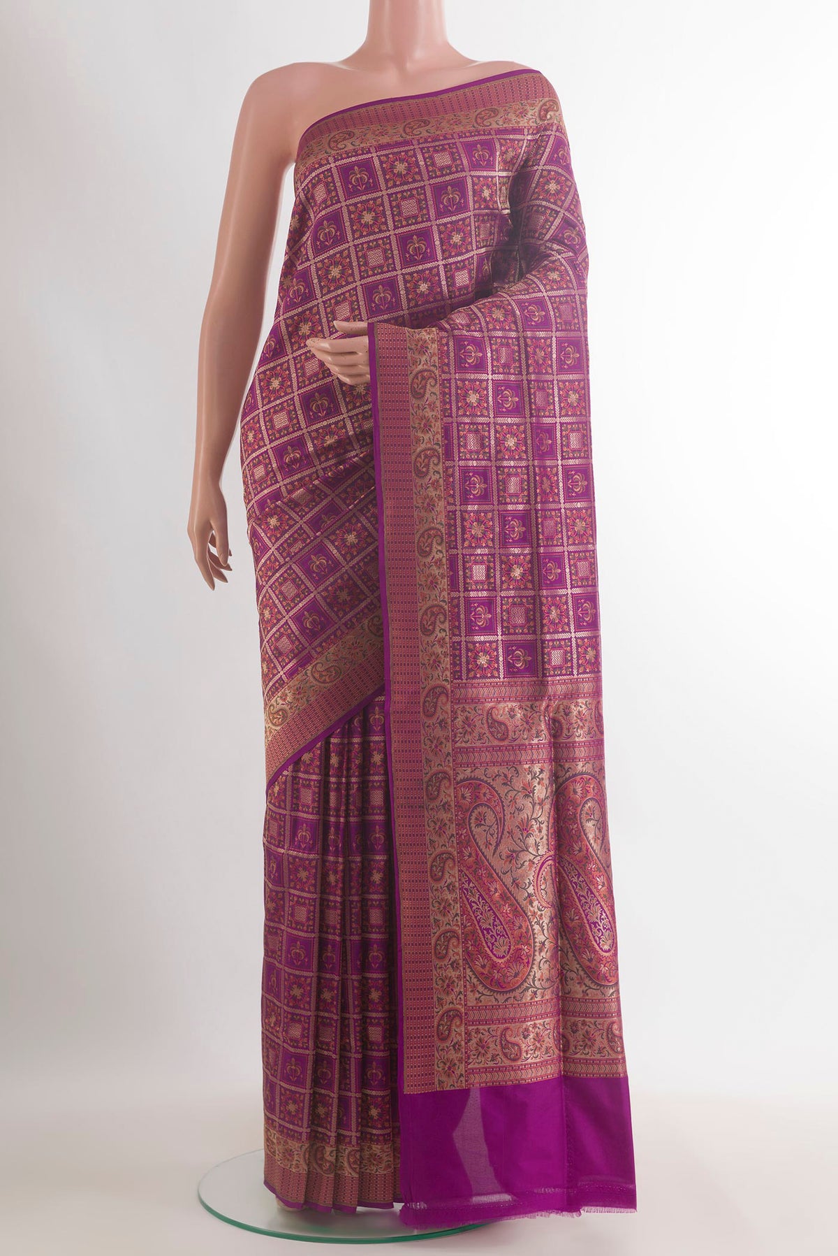 Pure Silk Magenta Dual Tone Banarasi Jamavar Saree with Jamdani on the body and Zari Border.  displayed on a mannequin