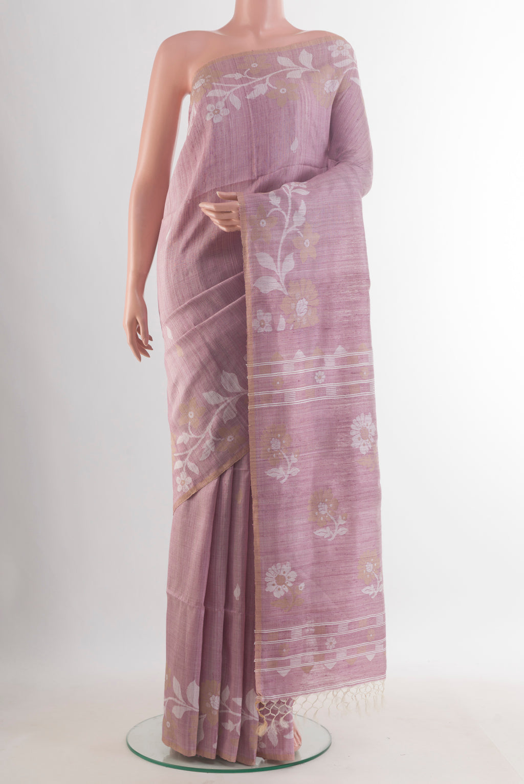 Pure Silk Lilac Jute Saree with Jamdani on the body and Thread Border.  displayed on a mannequin