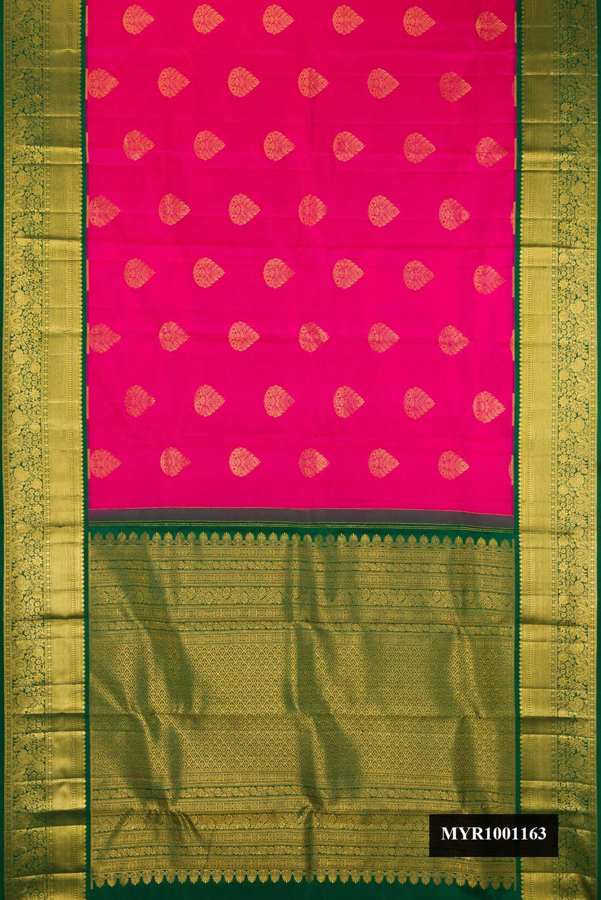 Dark Pink Dual Tone Kanchipuram Silk Saree with Zari Butta on the body and Zari Border.  displayed on a mannequin