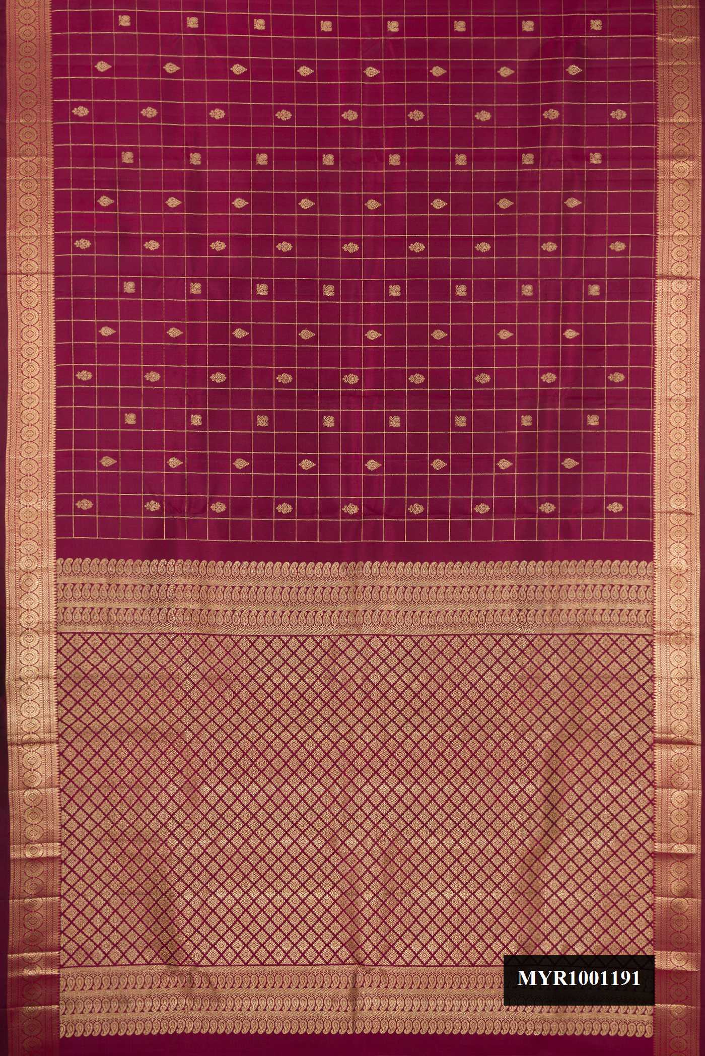 Magenta Dual Tone Kanchipuram Silk Saree with Checked design on the body and Zari Border.  displayed on a mannequin