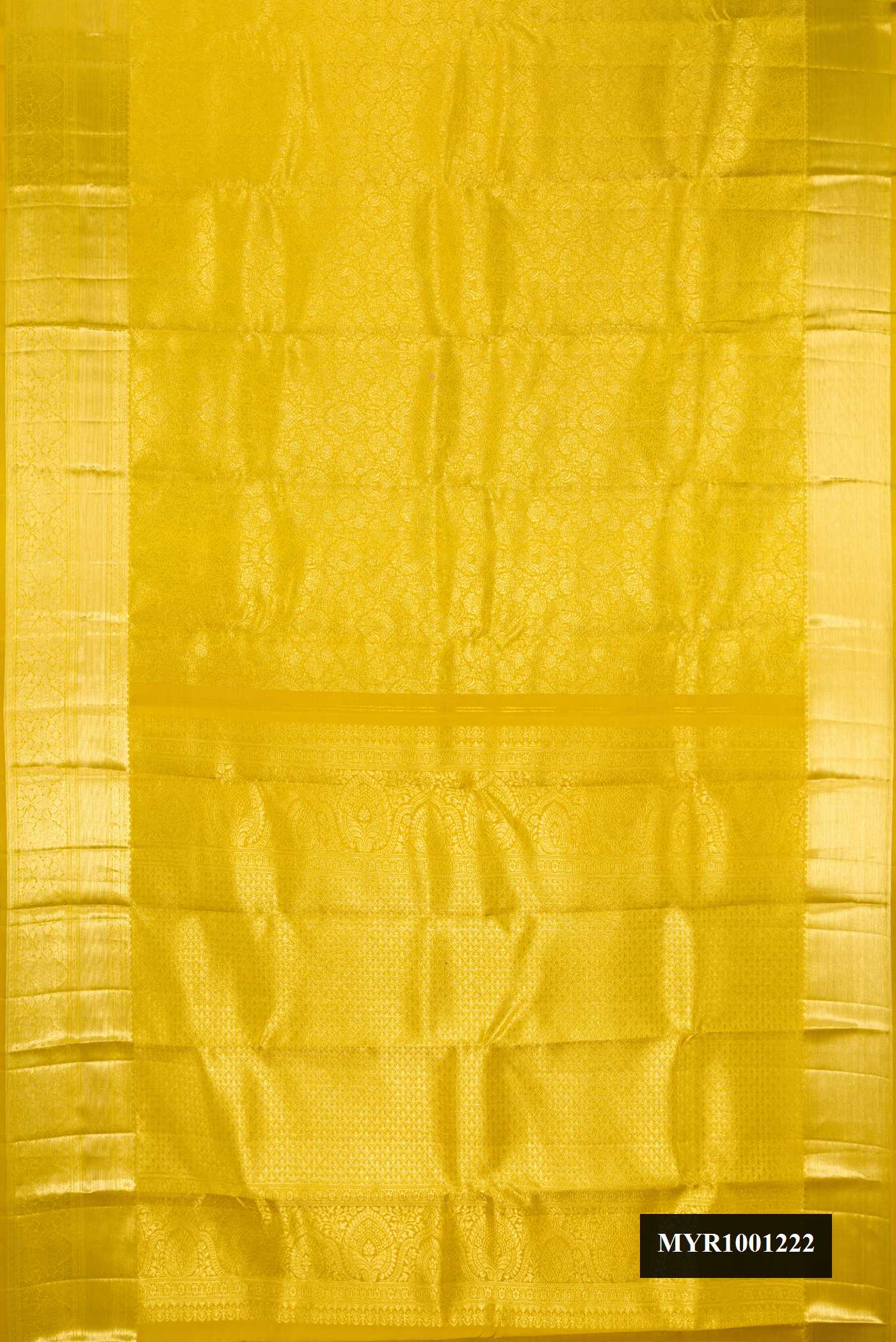 Mehandi Green Dual Tone Kanchipuram Silk Saree with Zari Brocade on the body and Zari Border.  displayed on a mannequin