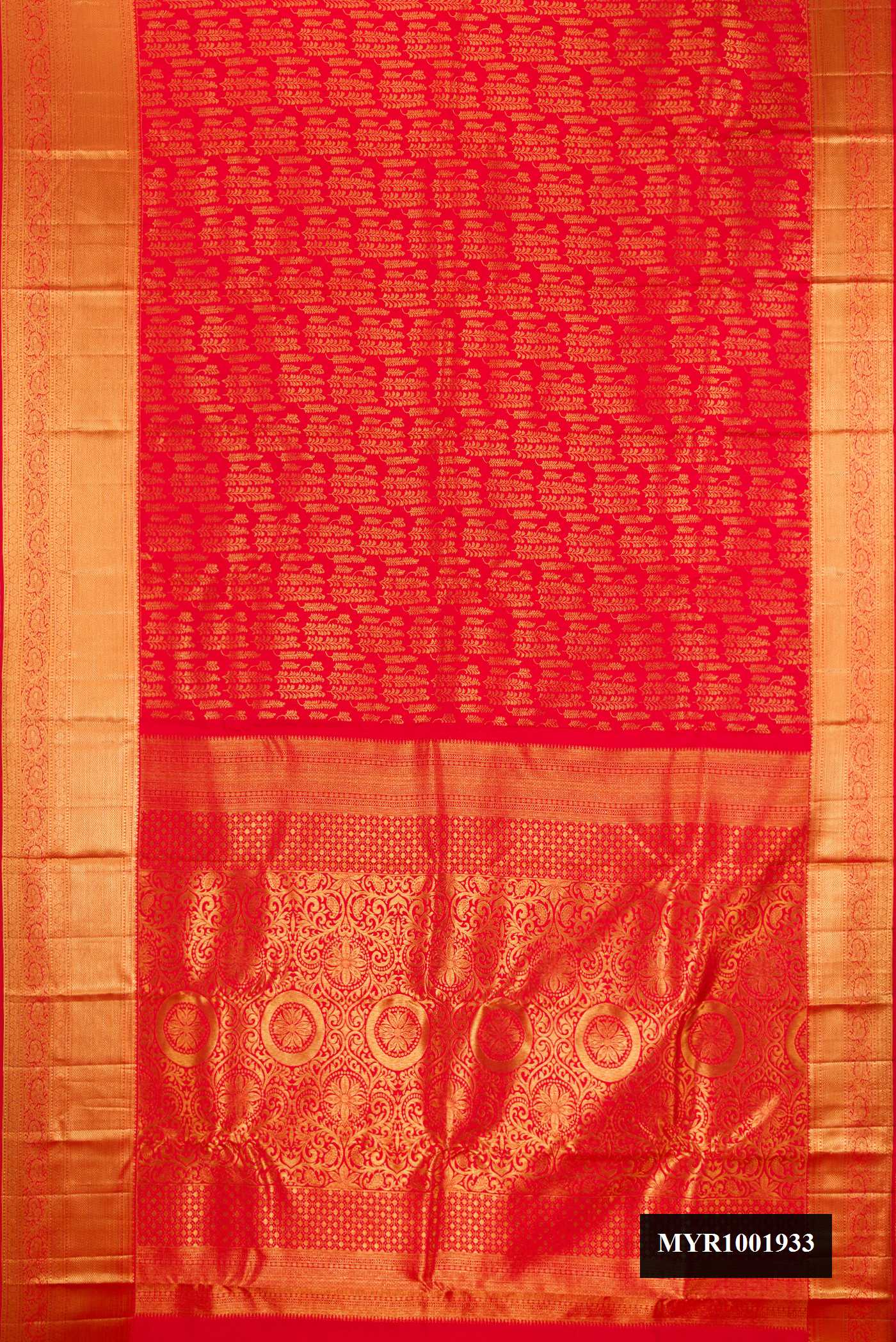 Red Dual Tone Kanchipuram Silk Saree with Zari Brocade on the body and Zari Border.  displayed on a mannequin