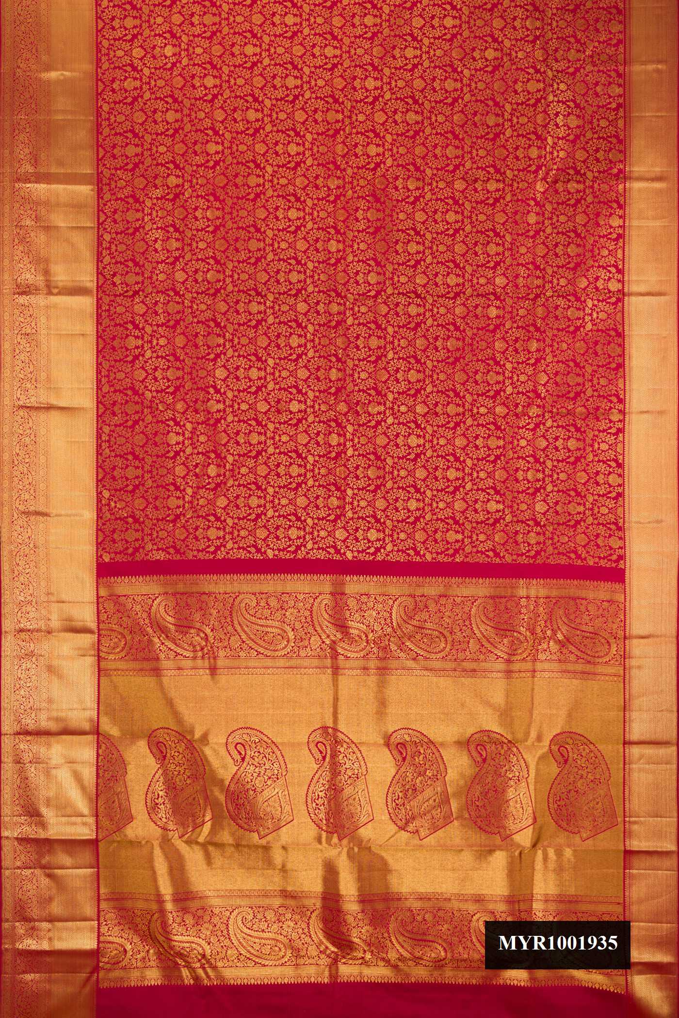 Maroon Dual Tone Kanchipuram Silk Saree with Zari Brocade on the body and Zari Border.  displayed on a mannequin