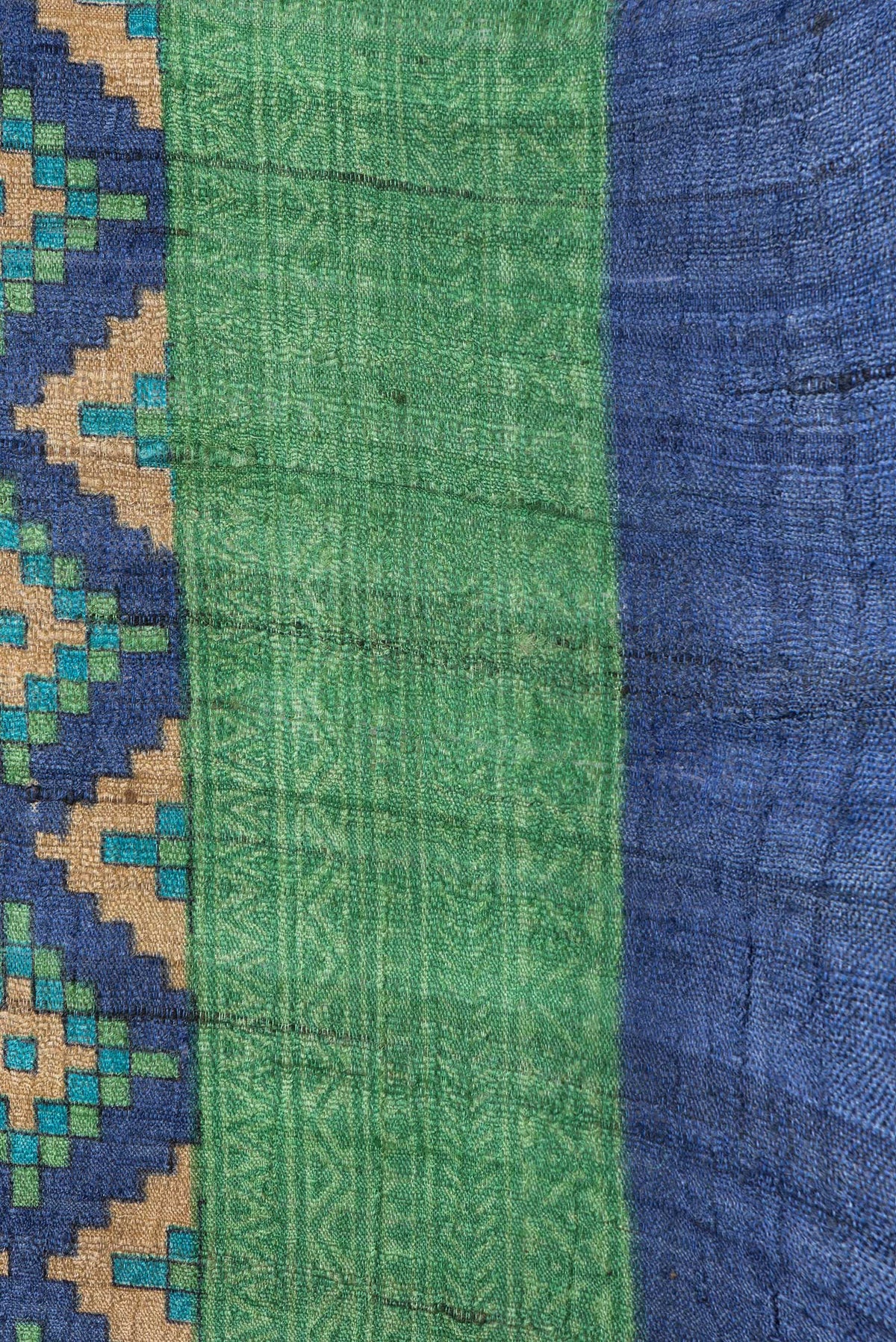 Border image of Navy Blue Dual Tone Tussar Silk Saree with Printed design on the body and Printed Border. 