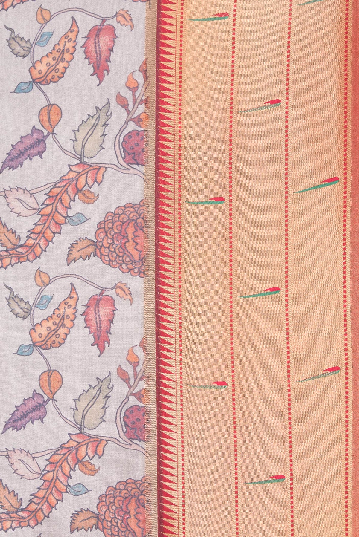 Border image of Grey Dual Tone Tussar Silk Saree with kalamkari Print on the body and Paithani Border. 