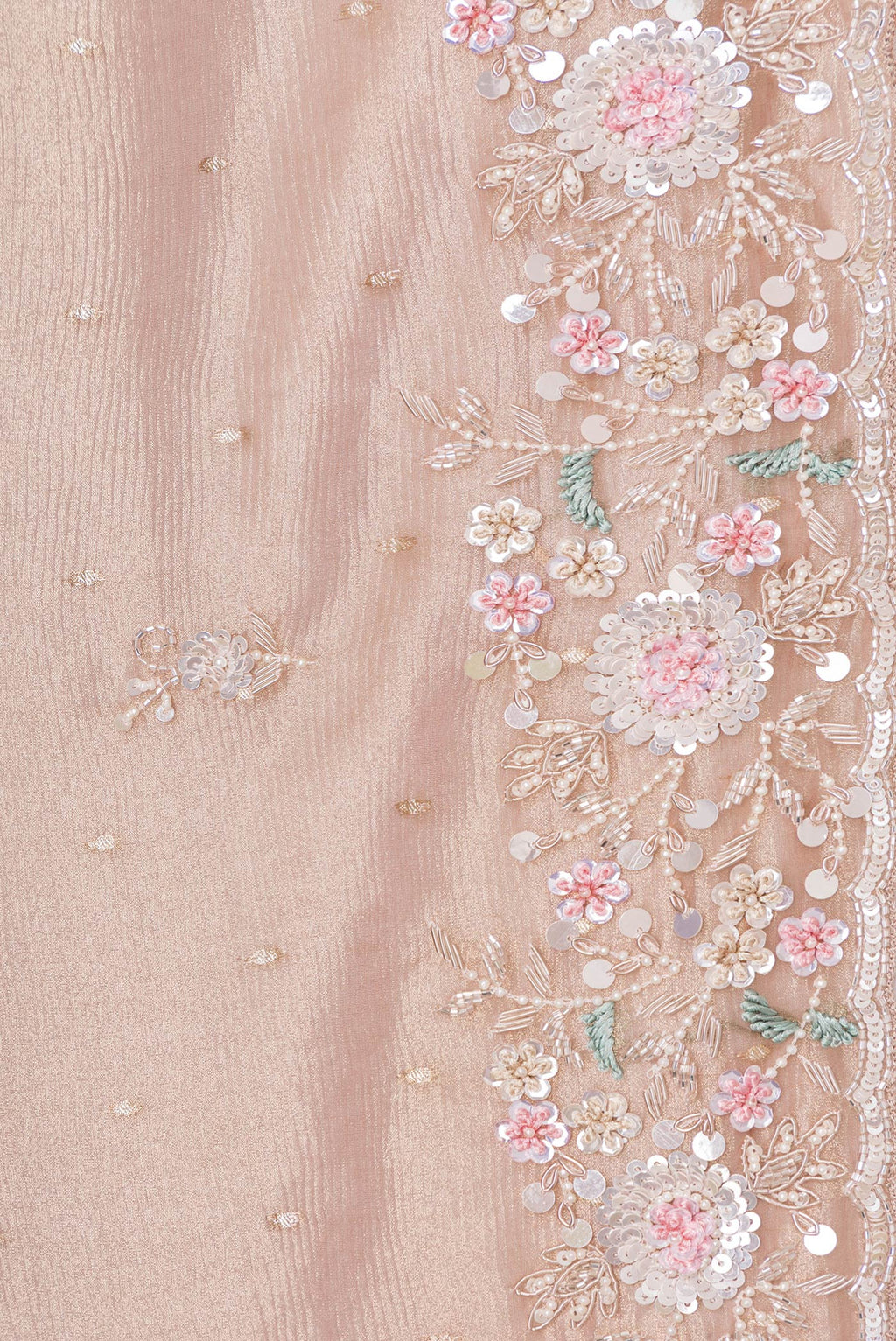 Border image of Rose Gold Dual Tone Organza Silk Saree with Embroidery on the body and Embroidery Border. 