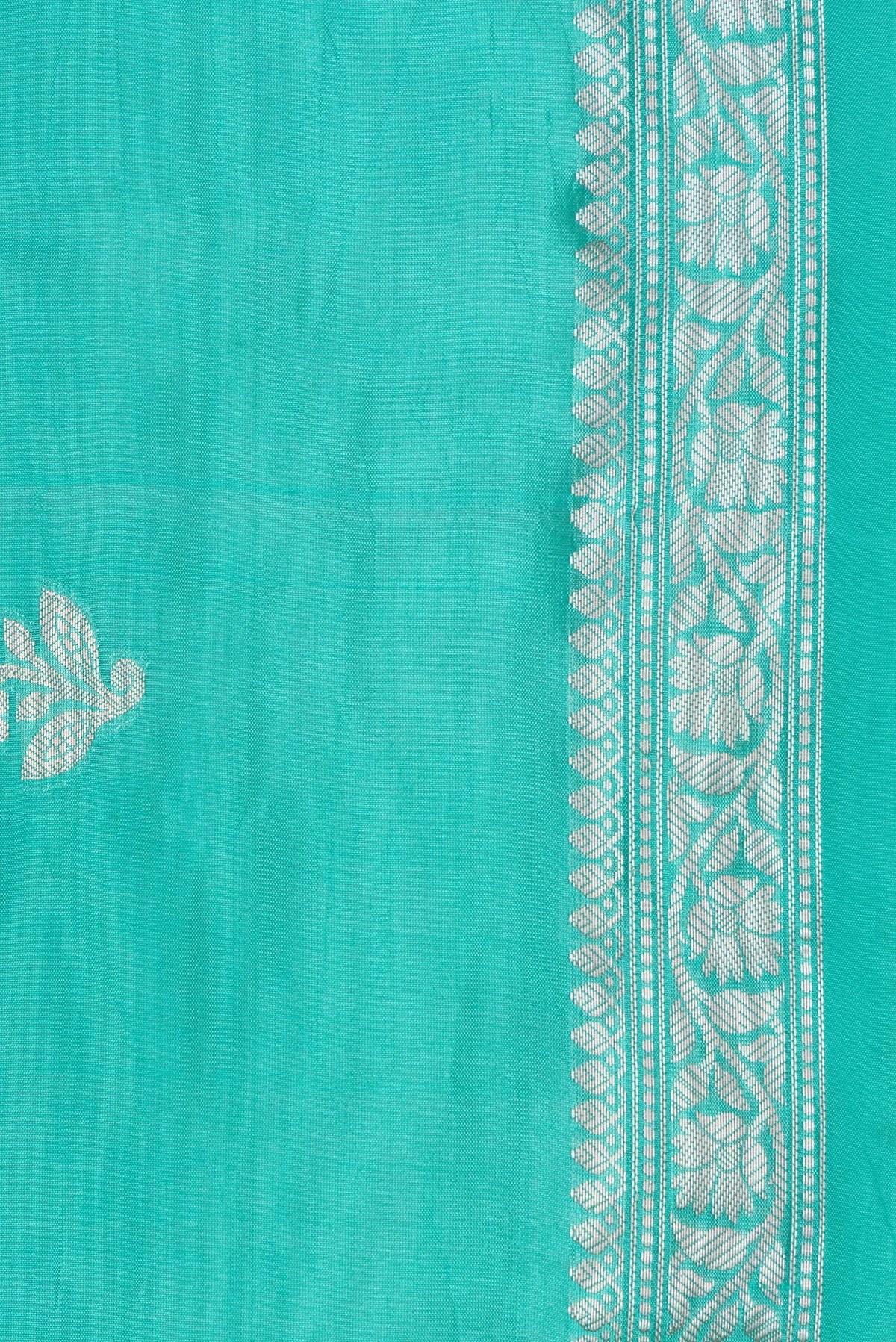 Border image of Sea Green Dual Tone Tussar Silk Saree with Zari Butta on the body and Zari Border. 