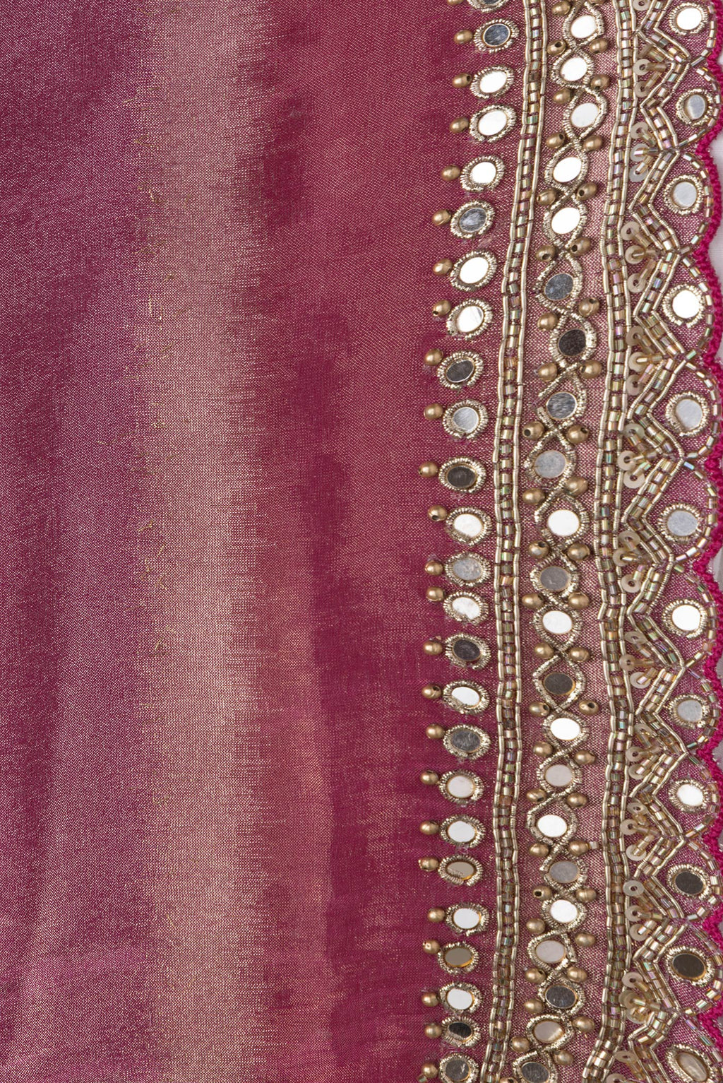 Border image of Pink Dual Tone Banarasi Georgette Saree with Zari Brocade on the body and Embroidery Border. 