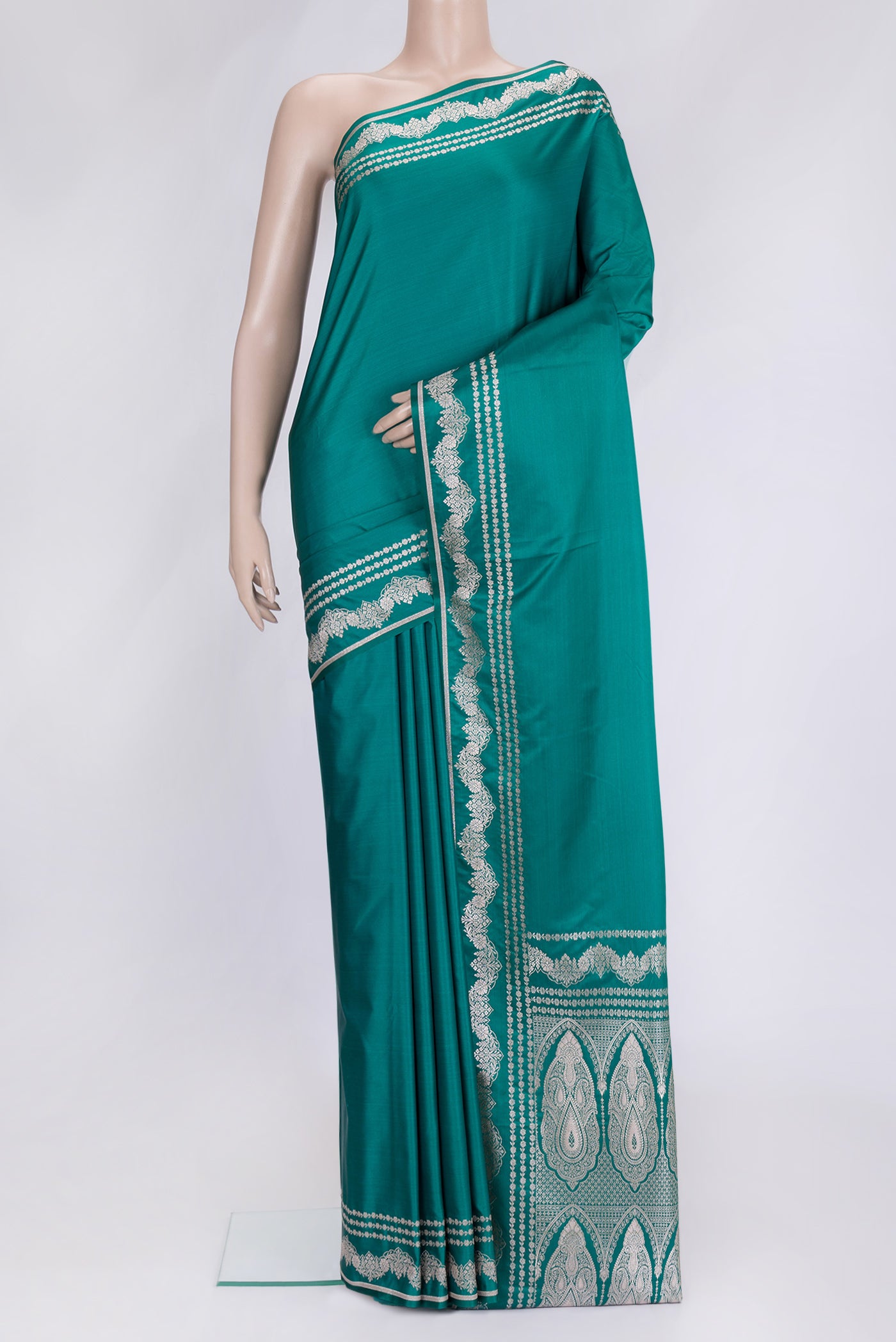 Green Dual Tone Blended Banarasi Silk Saree with Plain Body and Zari Border.  displayed on a mannequin