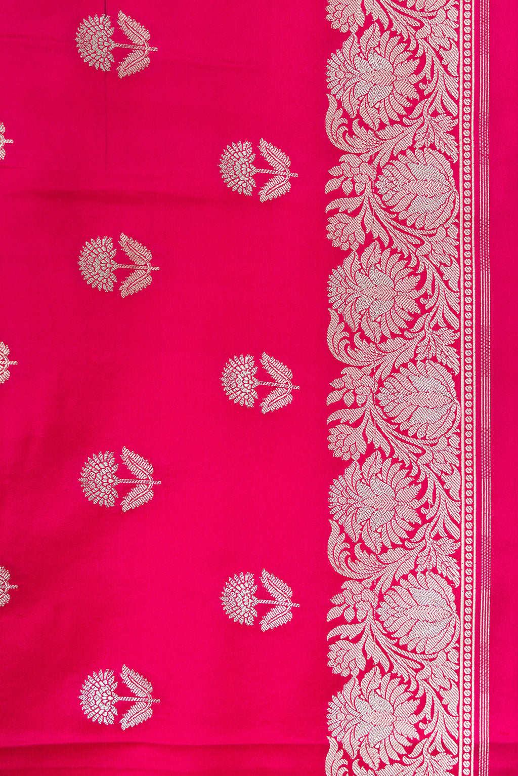 Border image of Dark Pink Dual Tone Blended Banarasi Silk Saree with Zari Butta on the body and Zari Border. 