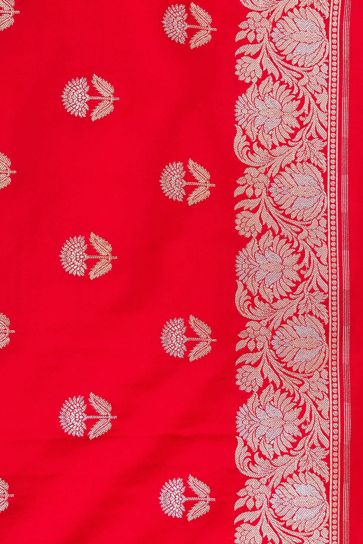 Border image of Red Dual Tone Blended Banarasi Silk Saree with Zari Butta on the body and Zari Border. 