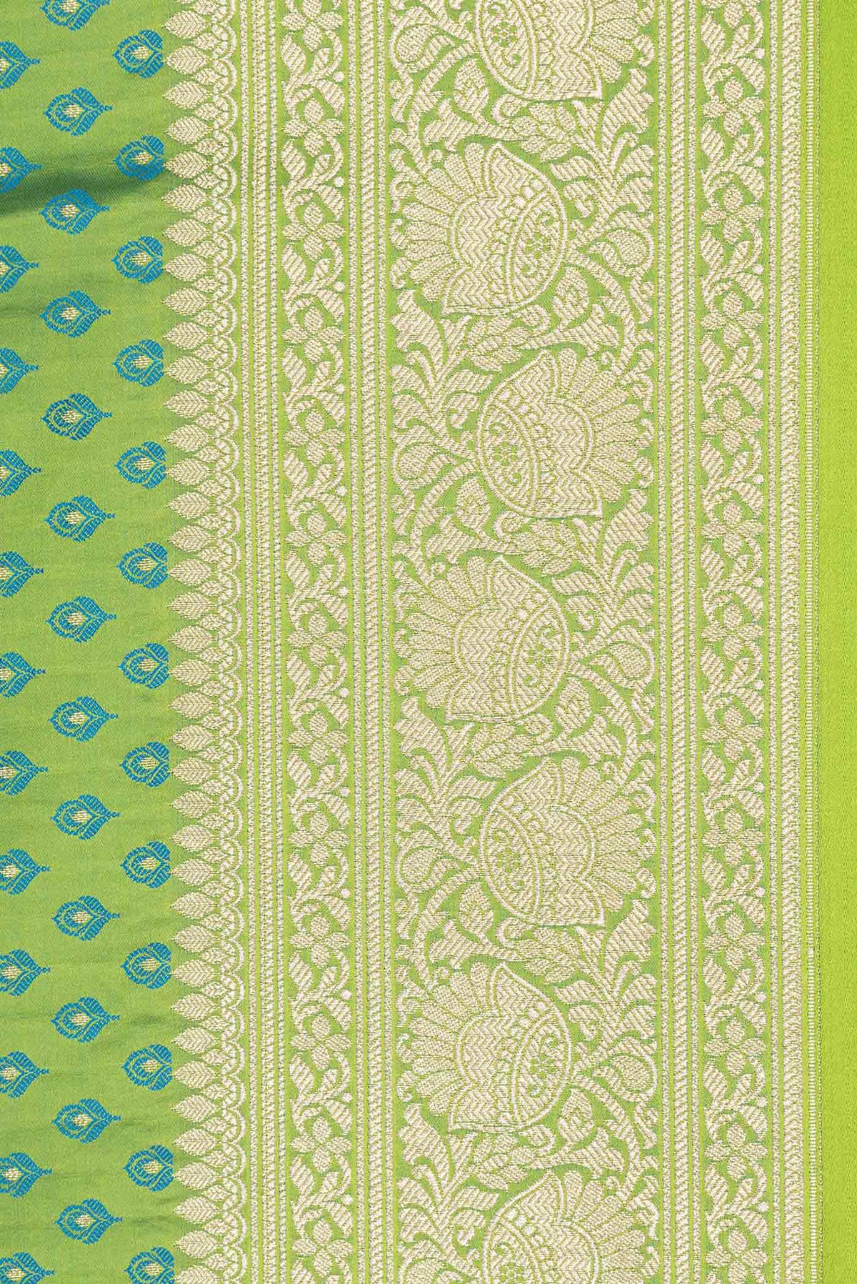 Border image of Parrot Green Dual Tone Blended Banarasi Saree with Zari And Thread Butta on the body and Zari Border. 