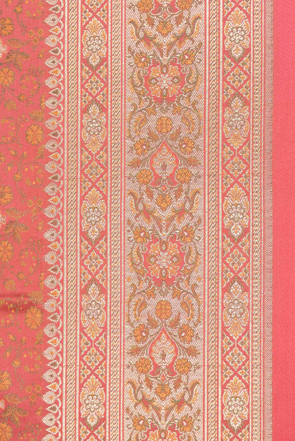 Border image of Peach Dual Tone Blended Banarasi Saree with Jacquard With Zari Butta on the body and Zari Border. 