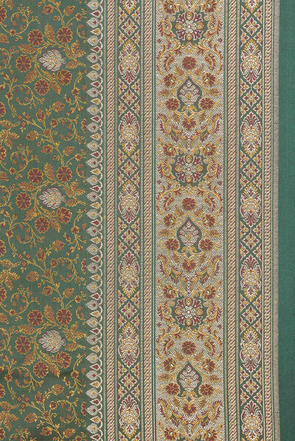 Border image of Bottle Green Dual Tone Blended Banarasi Saree with Jacquard With Zari Butta on the body and Zari Border. 