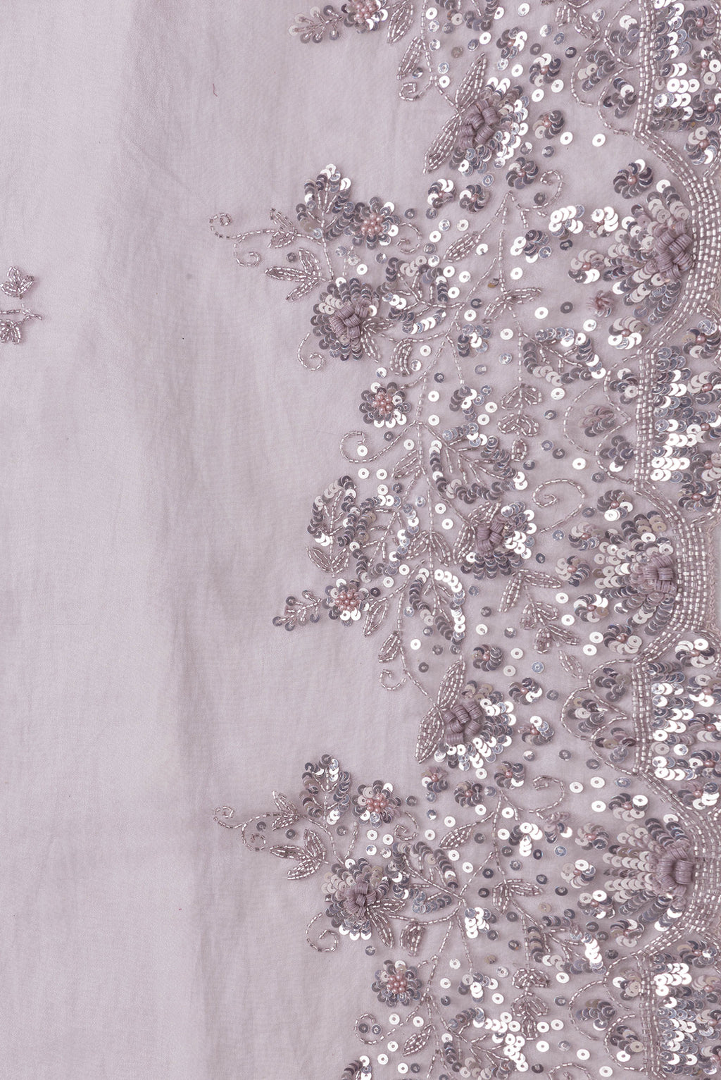 Border image of Lilac Dual Tone Organza Silk Saree with Embroidery on the body and Embroidery Border. 