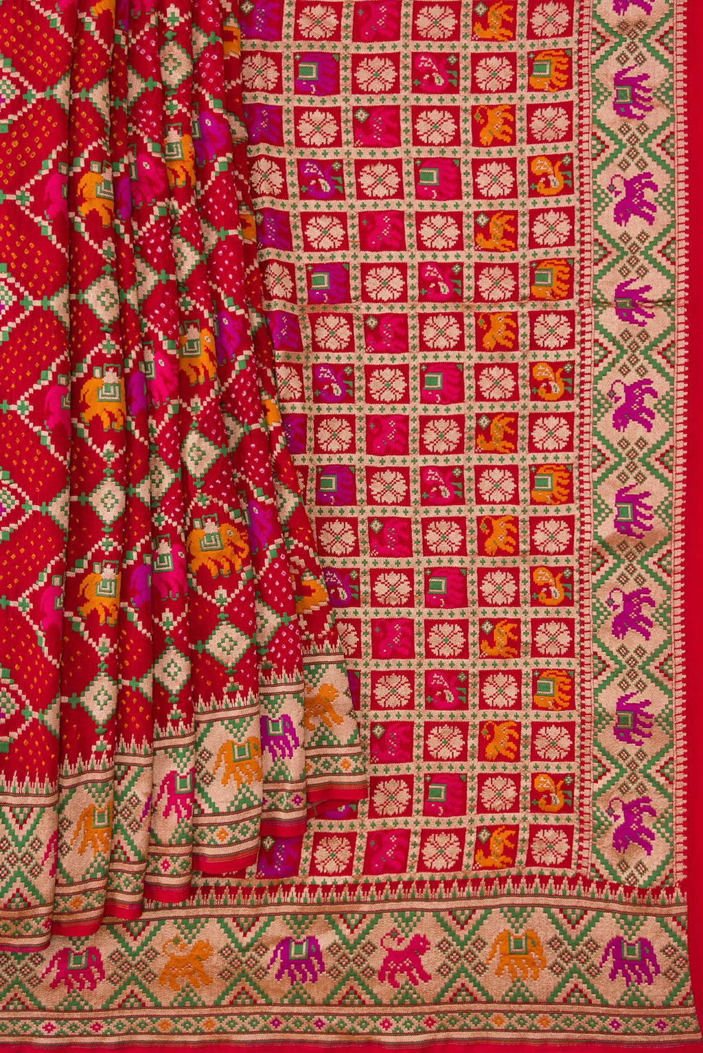 Pleats and pallu of Red Dual Tone Banarasi Georgette Saree with Bandhani Print on the body and Fancy Border. 