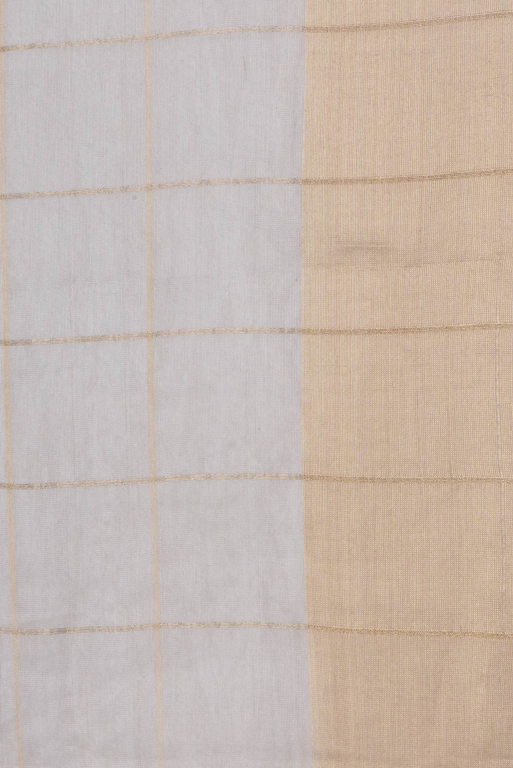 Border image of Silver Dual Tone Organza Silk Saree with Checked design on the body and Zari Border. 