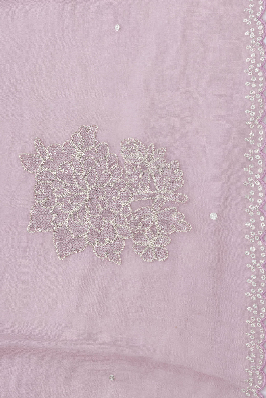 Border image of Rose pink Dual Tone Organza Silk Saree with Embroidery on the body and Embroidery Border. 