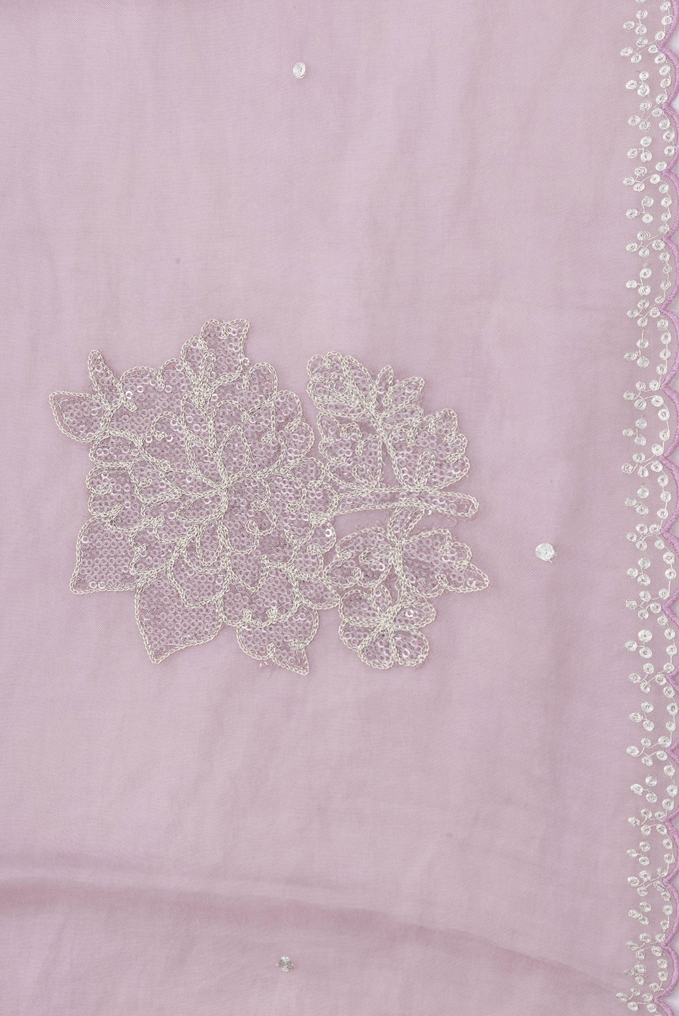 Border image of Rose pink Dual Tone Organza Silk Saree with Embroidery on the body and Embroidery Border. 
