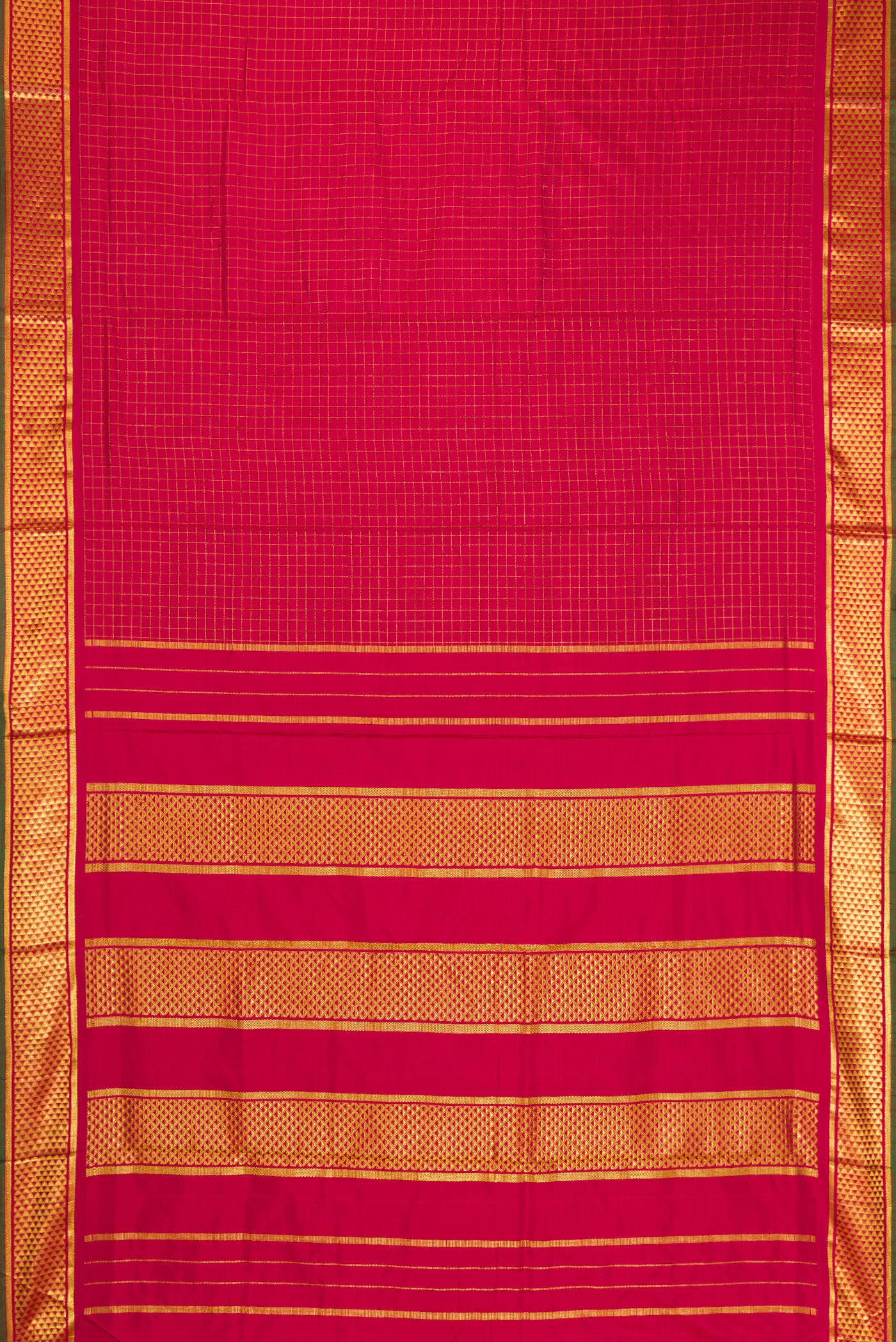 Flat view of Maroon Kanjivaram Silk Nine Yards Saree with Checked design on the body and Zari Border. 