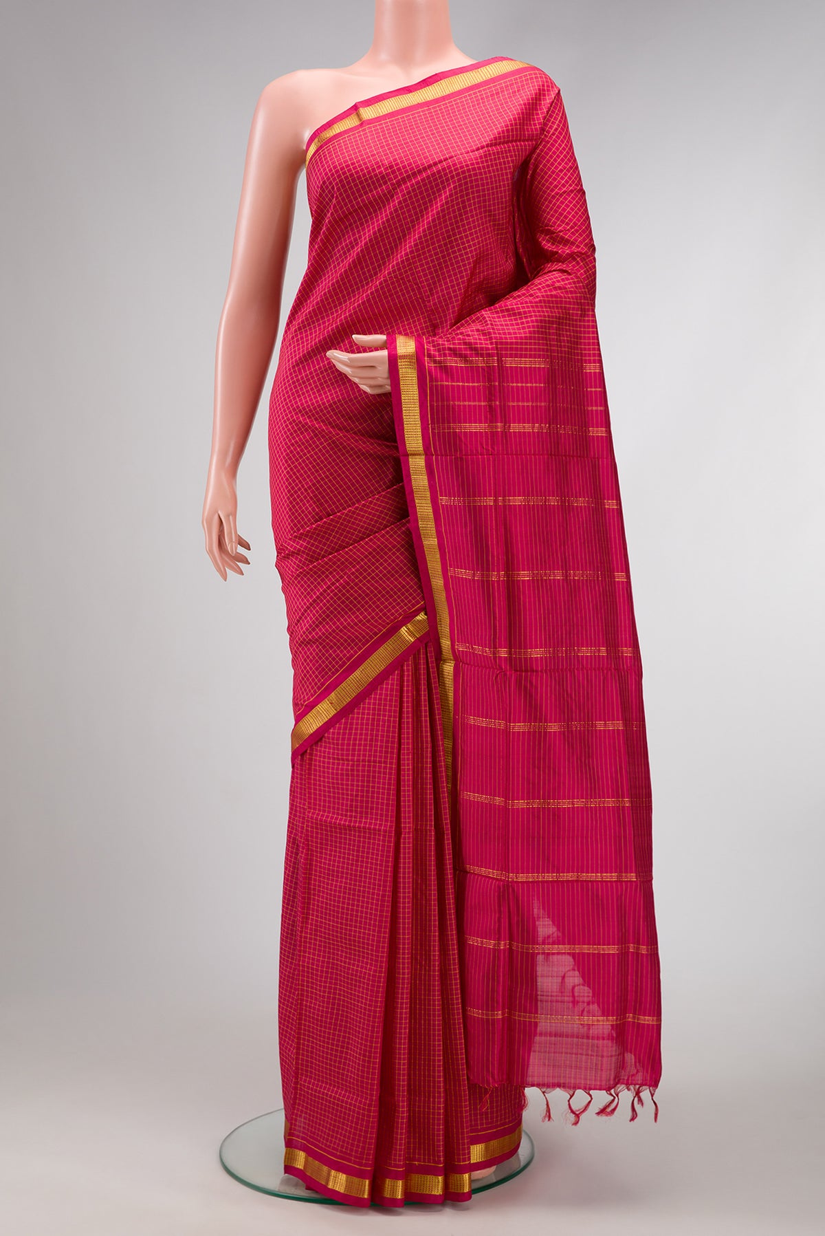 Maroon Dual Tone Kanchipuram Silk Nine Yards Saree with Checked design on the body and Zari Border.  displayed on a mannequin