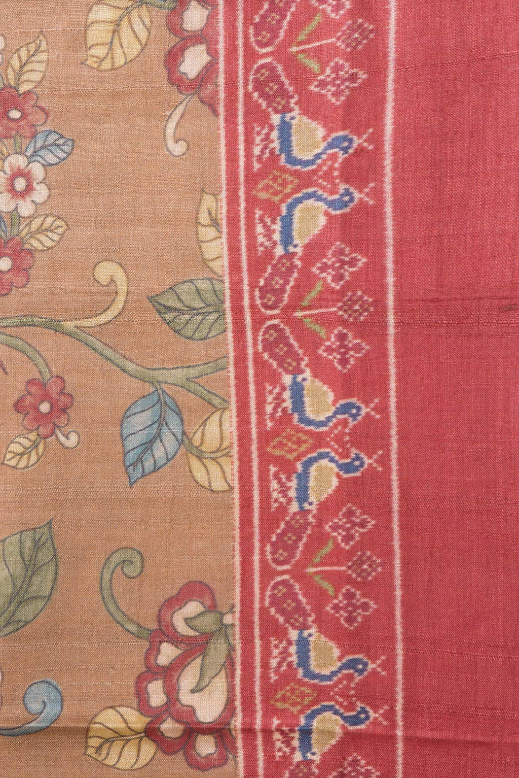 Border image of Dark Beige Dual Tone Tussar Silk Saree with Printed design on the body and Printed Border. 