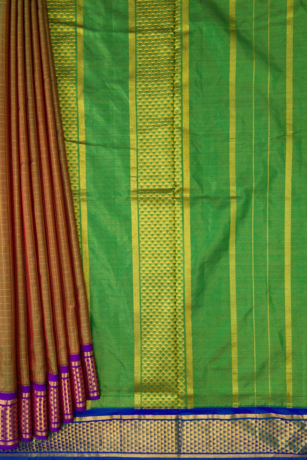 Pleats and pallu of Mehandi Green Dual Tone Kanjivaram Silk Nine Yards Saree with Stripes on the body and Zari Border. 