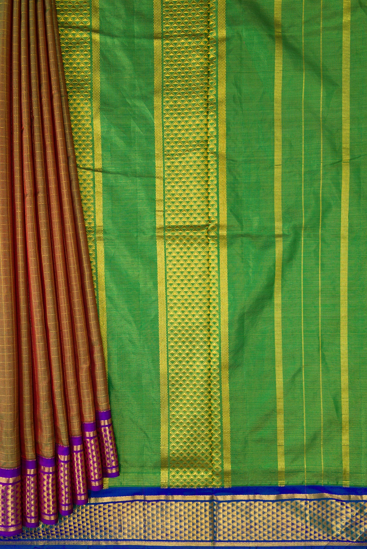 Pleats and pallu of Mehandi Green Dual Tone Kanjivaram Silk Nine Yards Saree with Stripes on the body and Zari Border. 