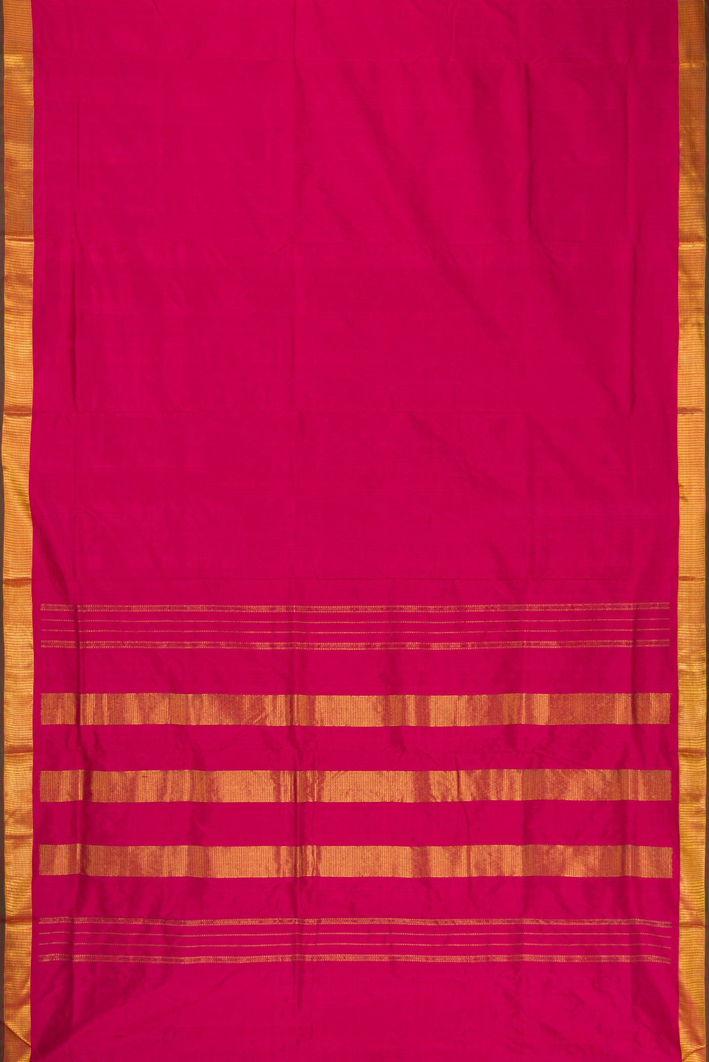Flat view of Maroon Dual Tone Kanchipuram Silk Nine Yards Saree with Plain Body and Zari Border. 