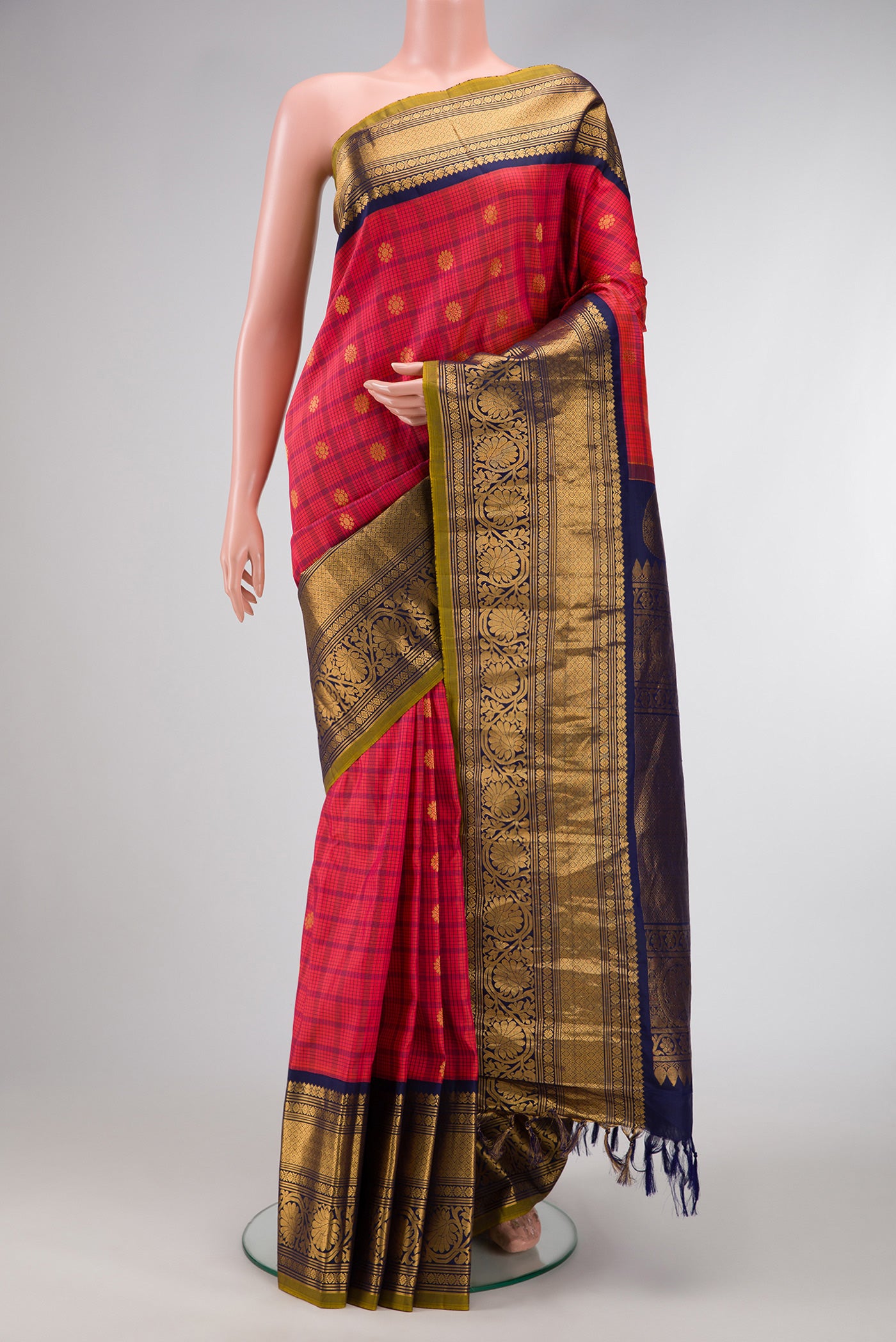 Dark Pink Dual Tone Gadwal Silk Saree with Zari Butta on the body and Zari Border.  displayed on a mannequin