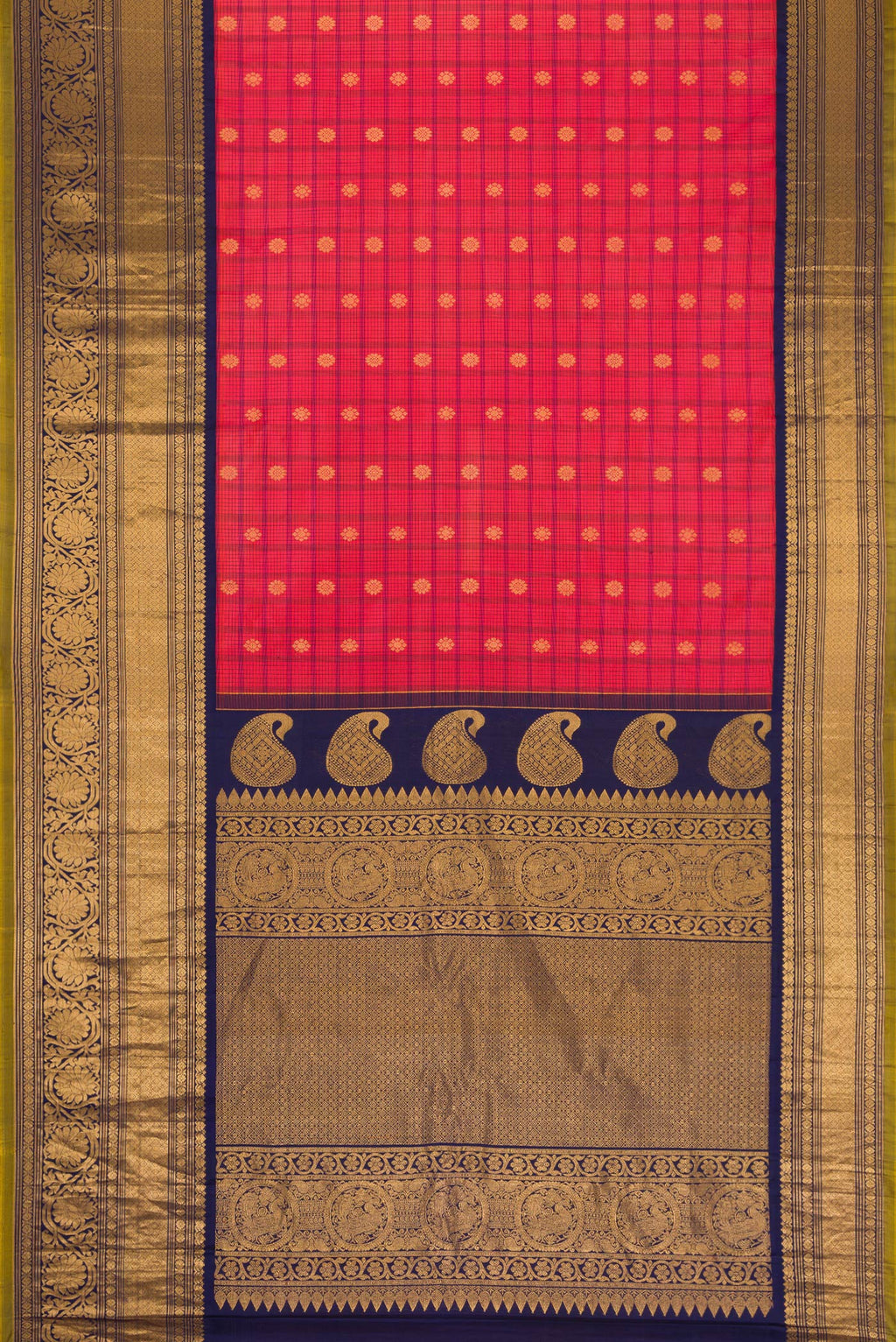 Flat view of Dark Pink Dual Tone Gadwal Silk Saree with Zari Butta on the body and Zari Border. 