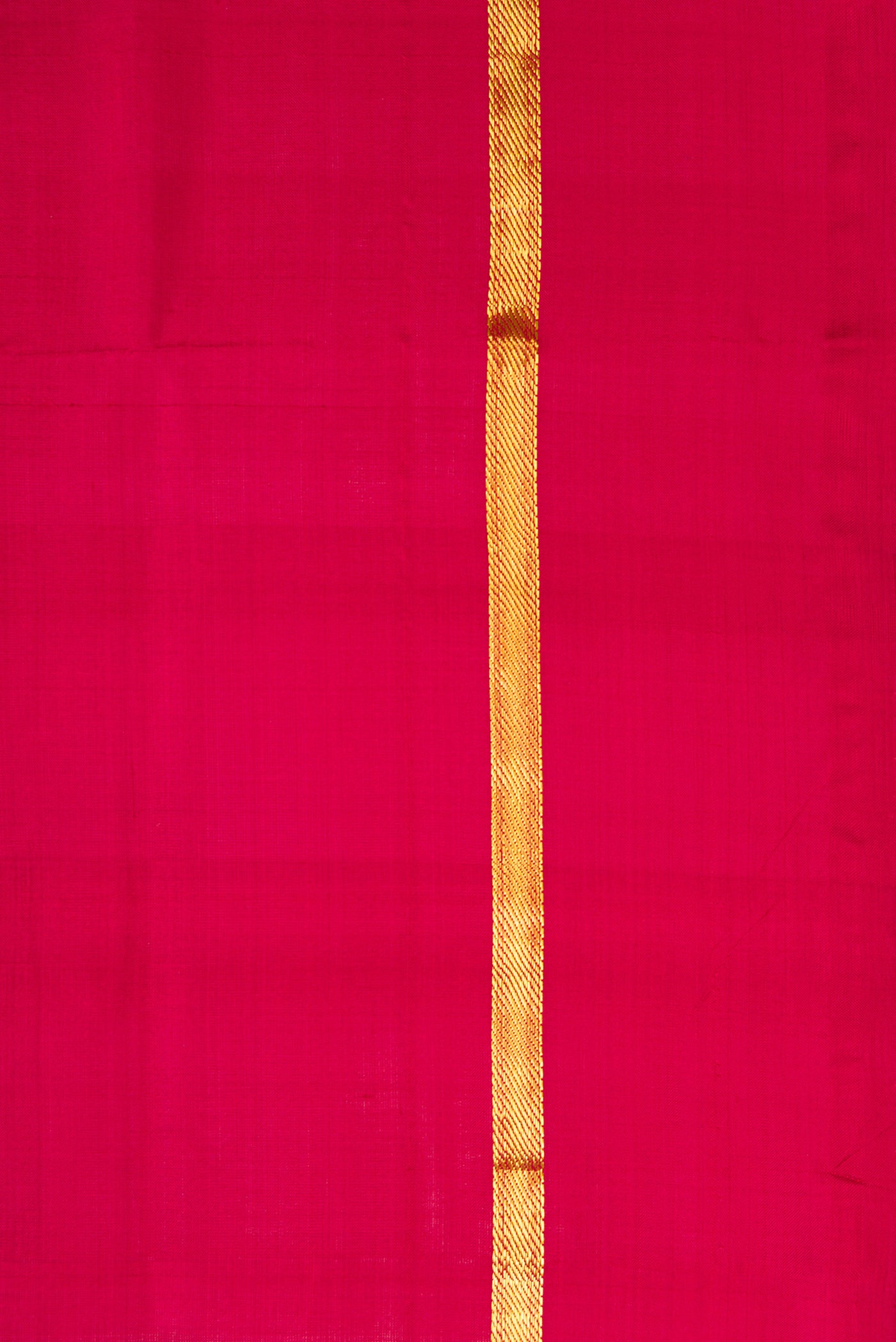 Border image of Maroon Dual Tone Kanchipuram Silk Nine Yards Saree with Plain Body and Zari Border. 