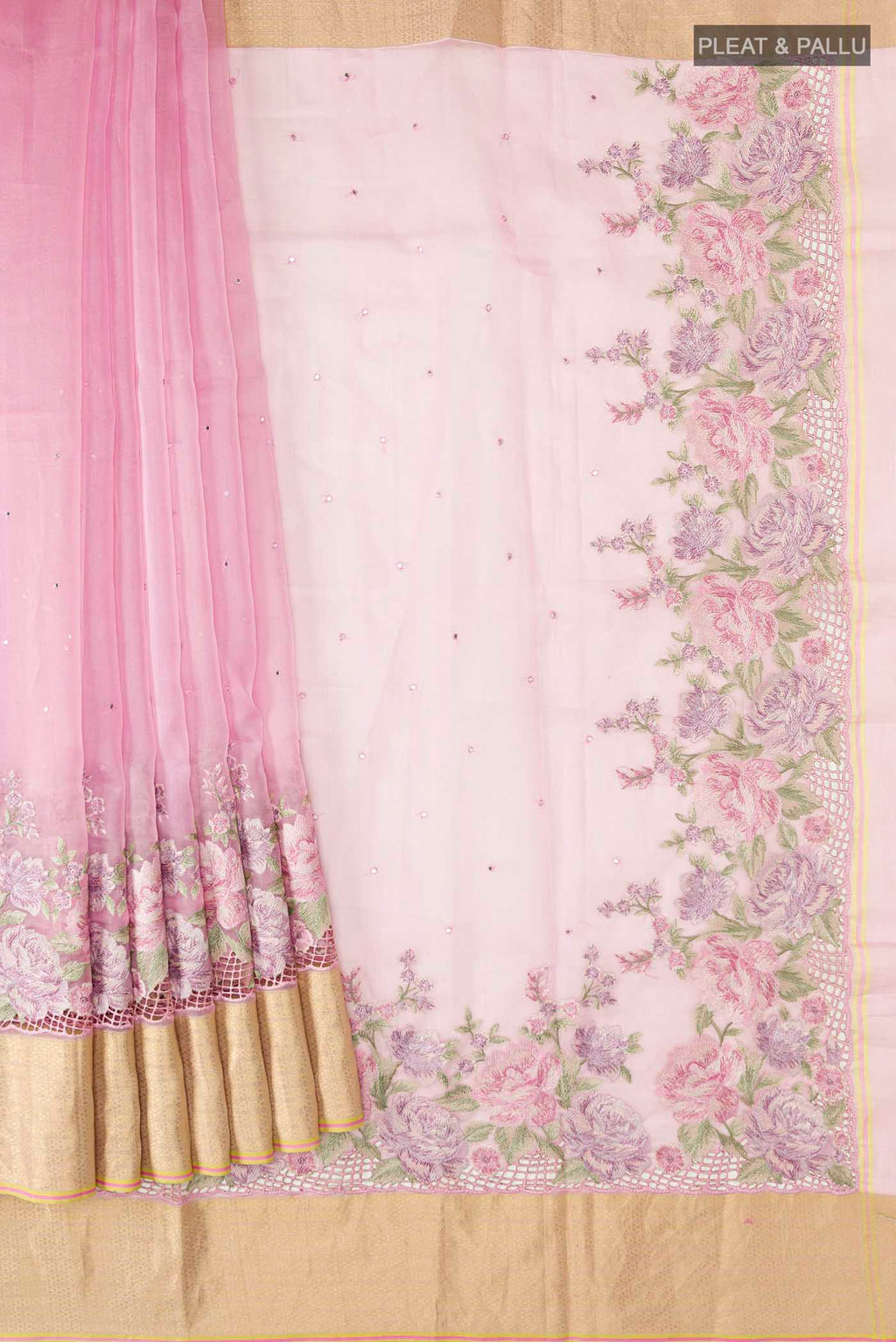 pleats pallu