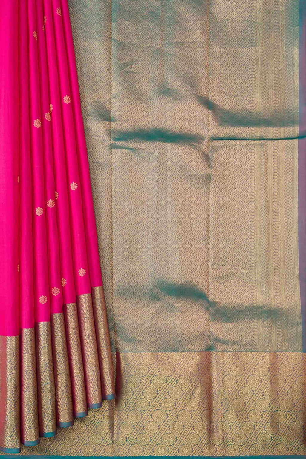 pleats pallu